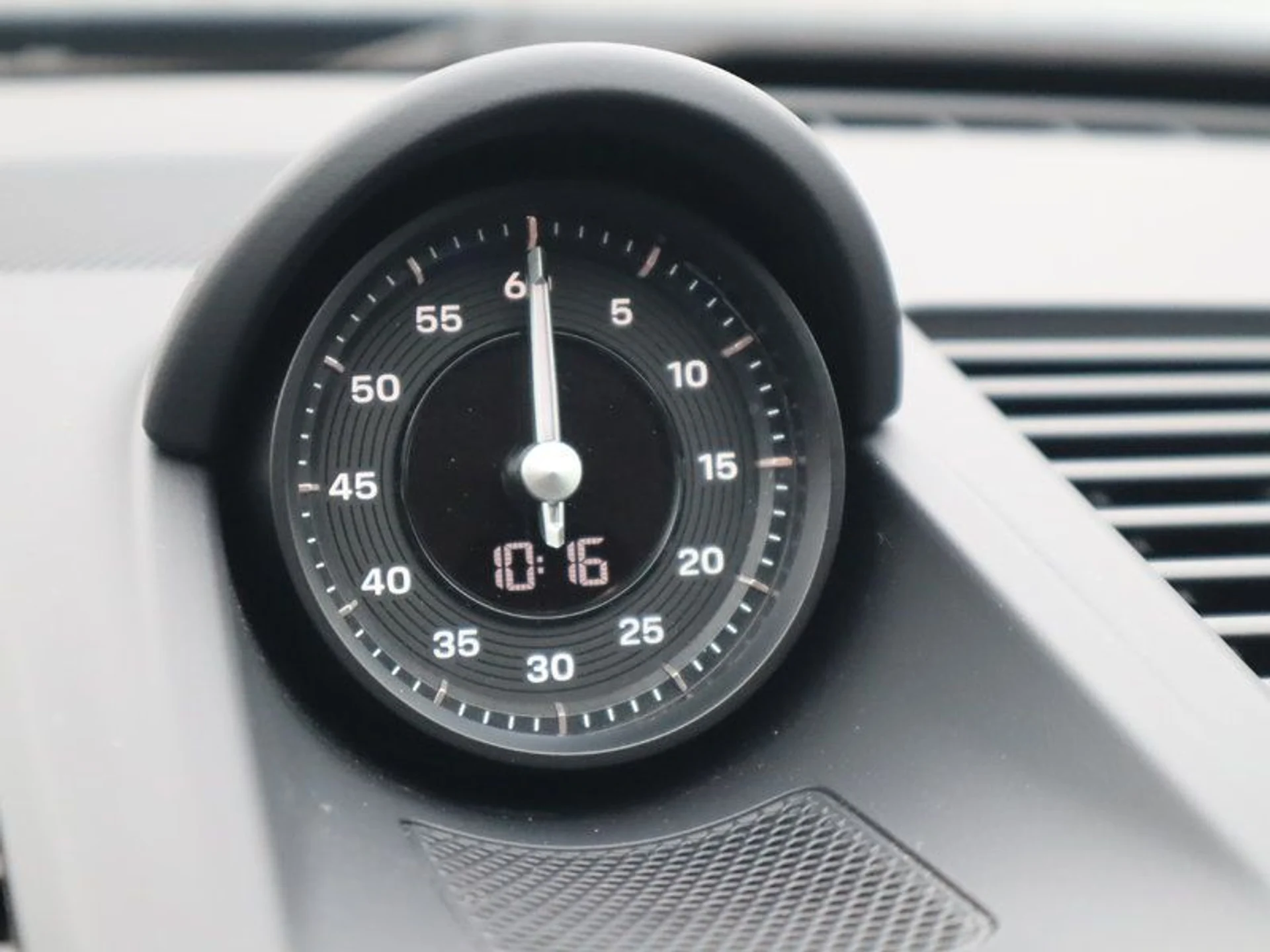 mph029_2309968234_37297239_01073_6bf4c5961c42c6c8de5e2a037b34da7e_969cfdf7d1