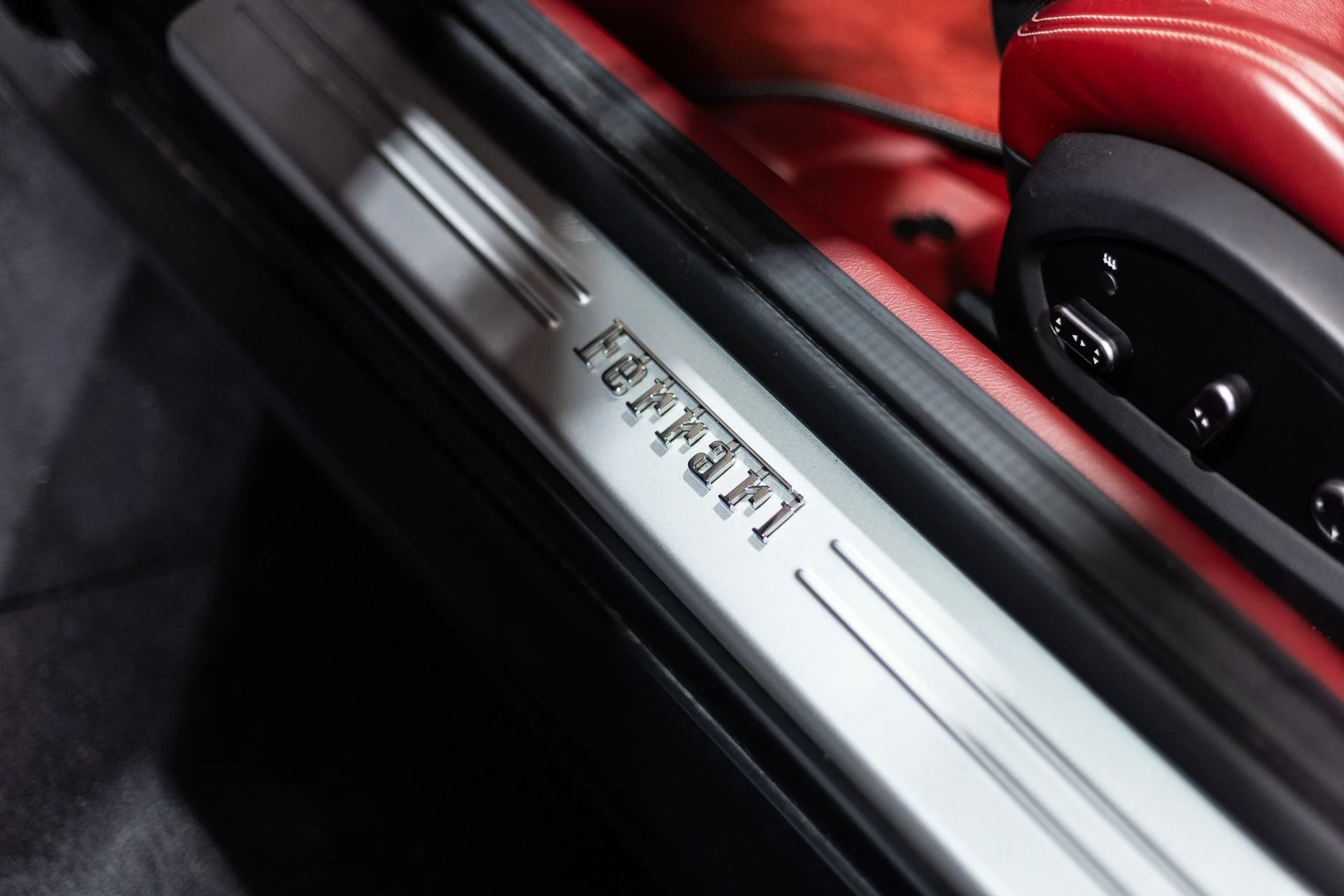 mph029_2314627669_Used_2018_Ferrari_GTC_4_Lusso_Tailor_Made_70th_Anniversary_HUGE_STICKER_1772204837_35454086e5