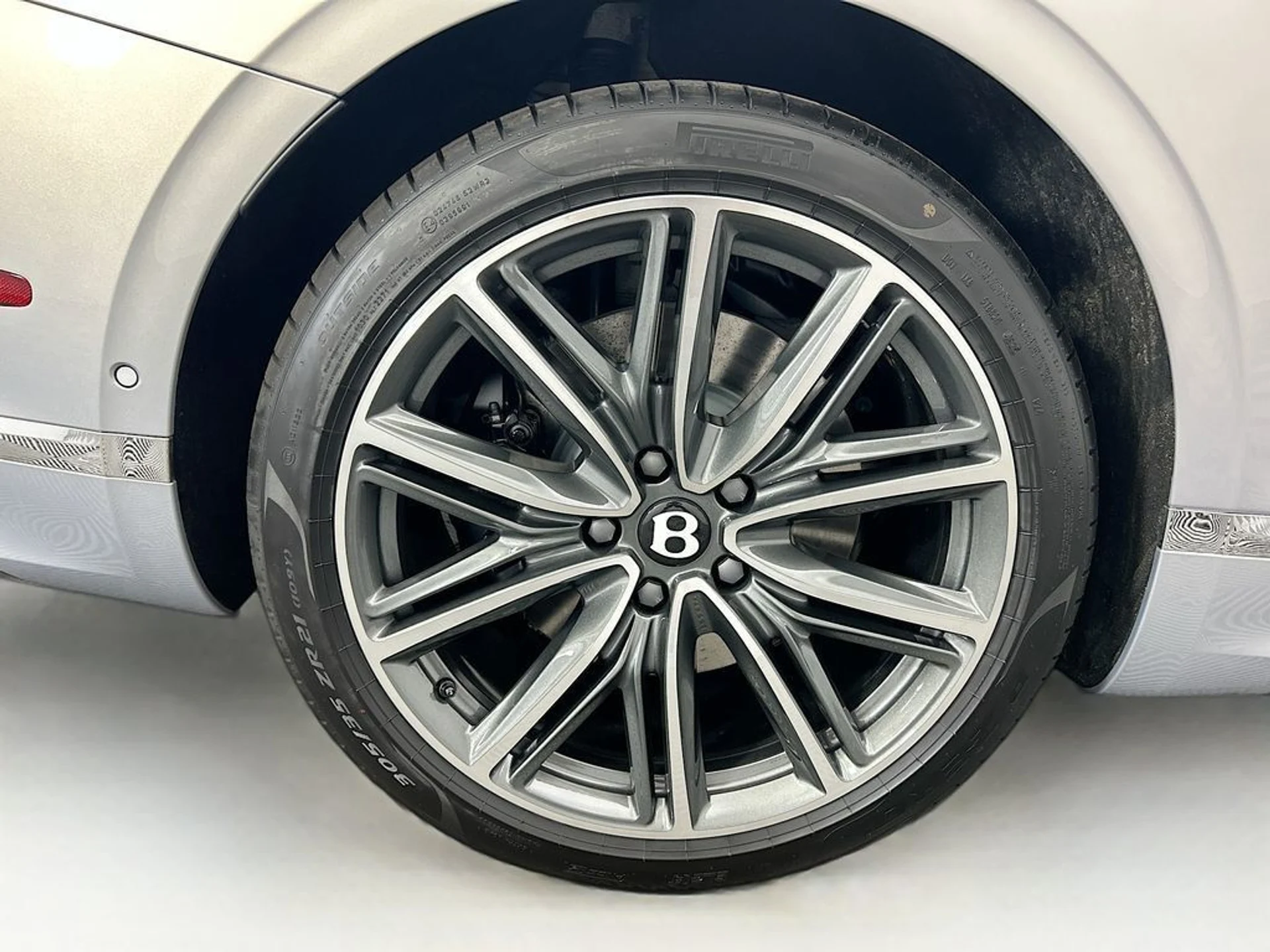 mph029_2317490048_new_2026_bentley_continental_gt_azure_8119_22995389_30_1024_4618b7c4dc