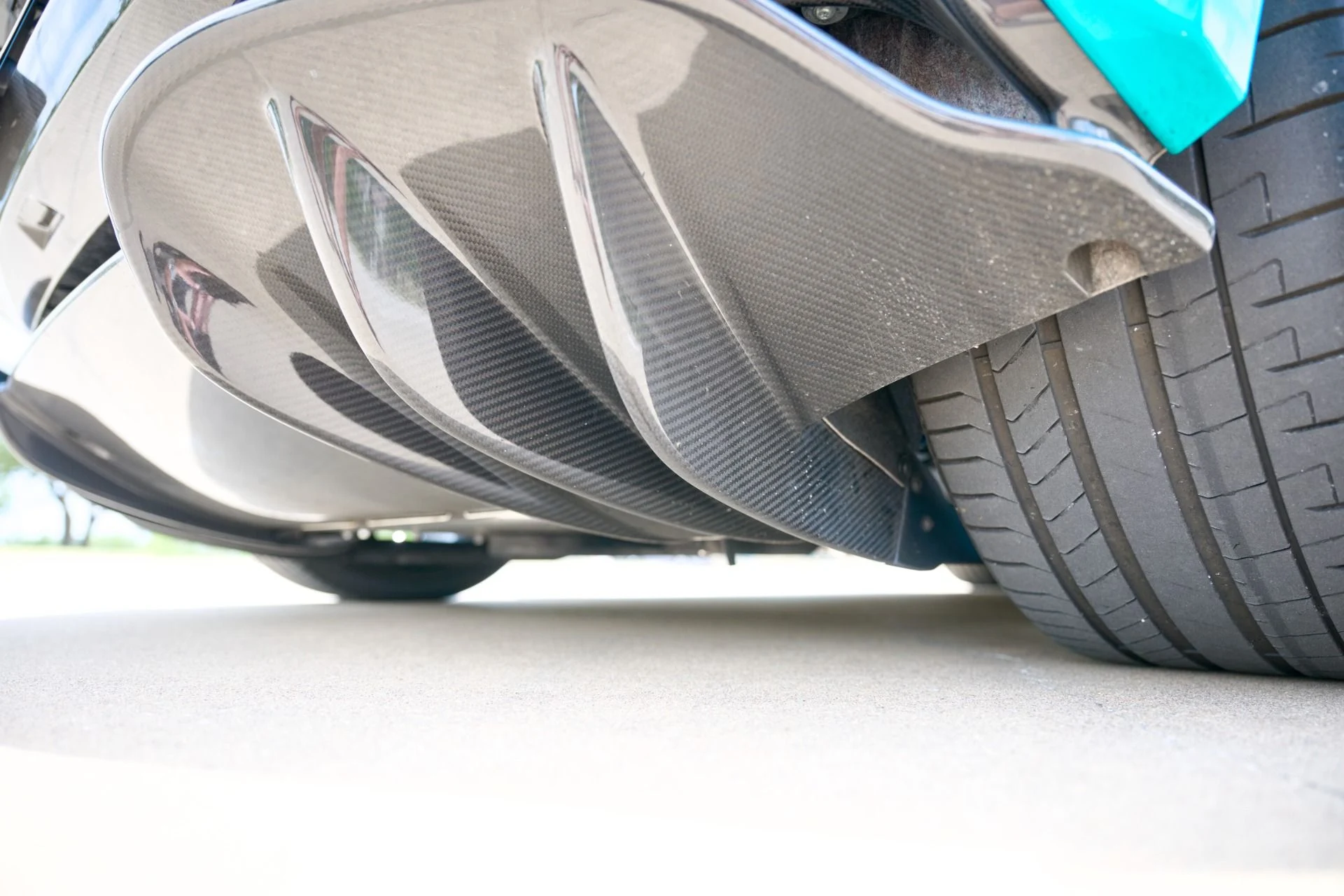 mph029_2318688094_Used_2025_Mc_Laren_Artura_Spider_1779138981_6a96eefcc7