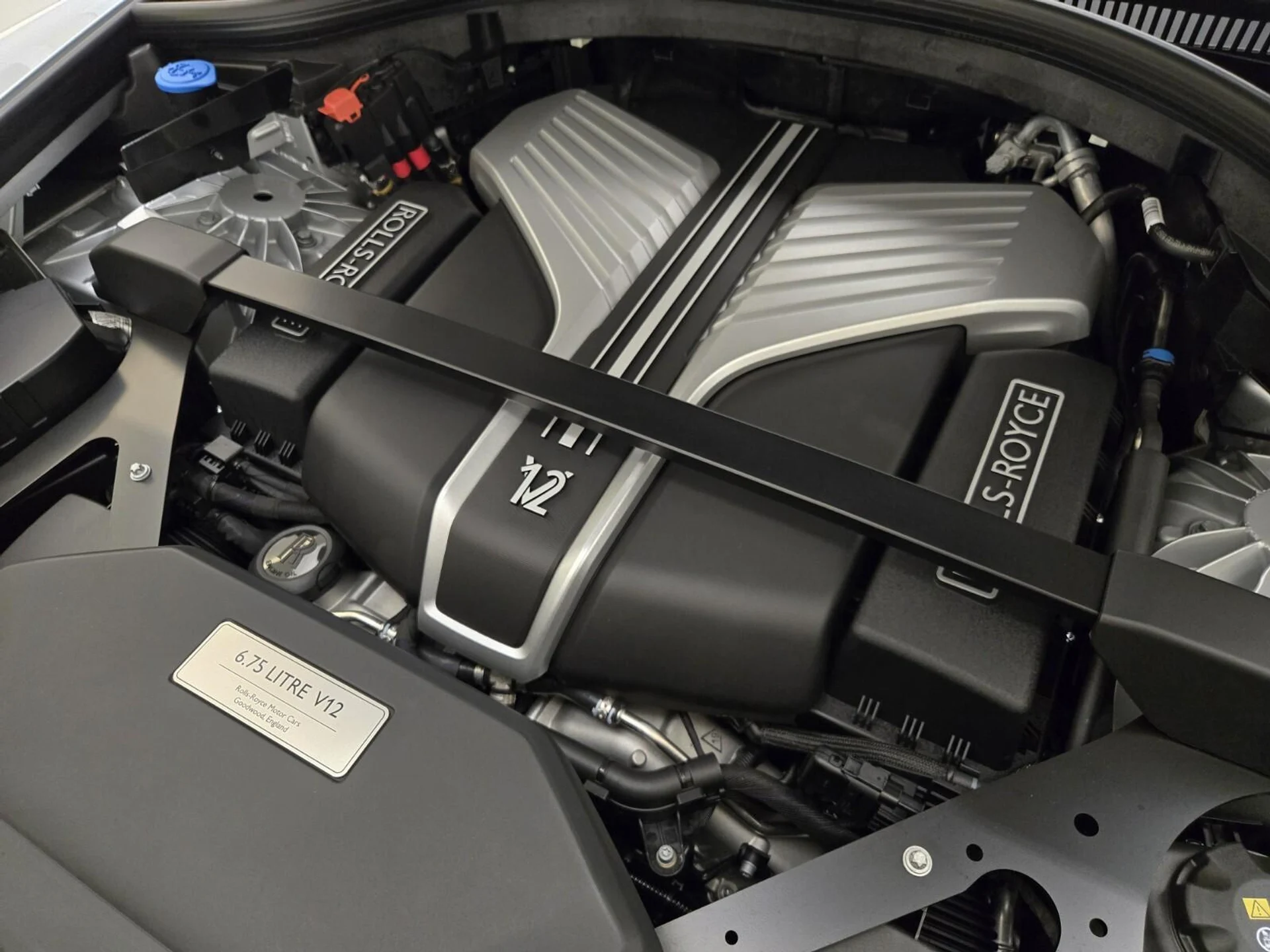 mph029_2326363086_New_2026_Rolls_Royce_Cullinan_1768889714_3d28def8f8