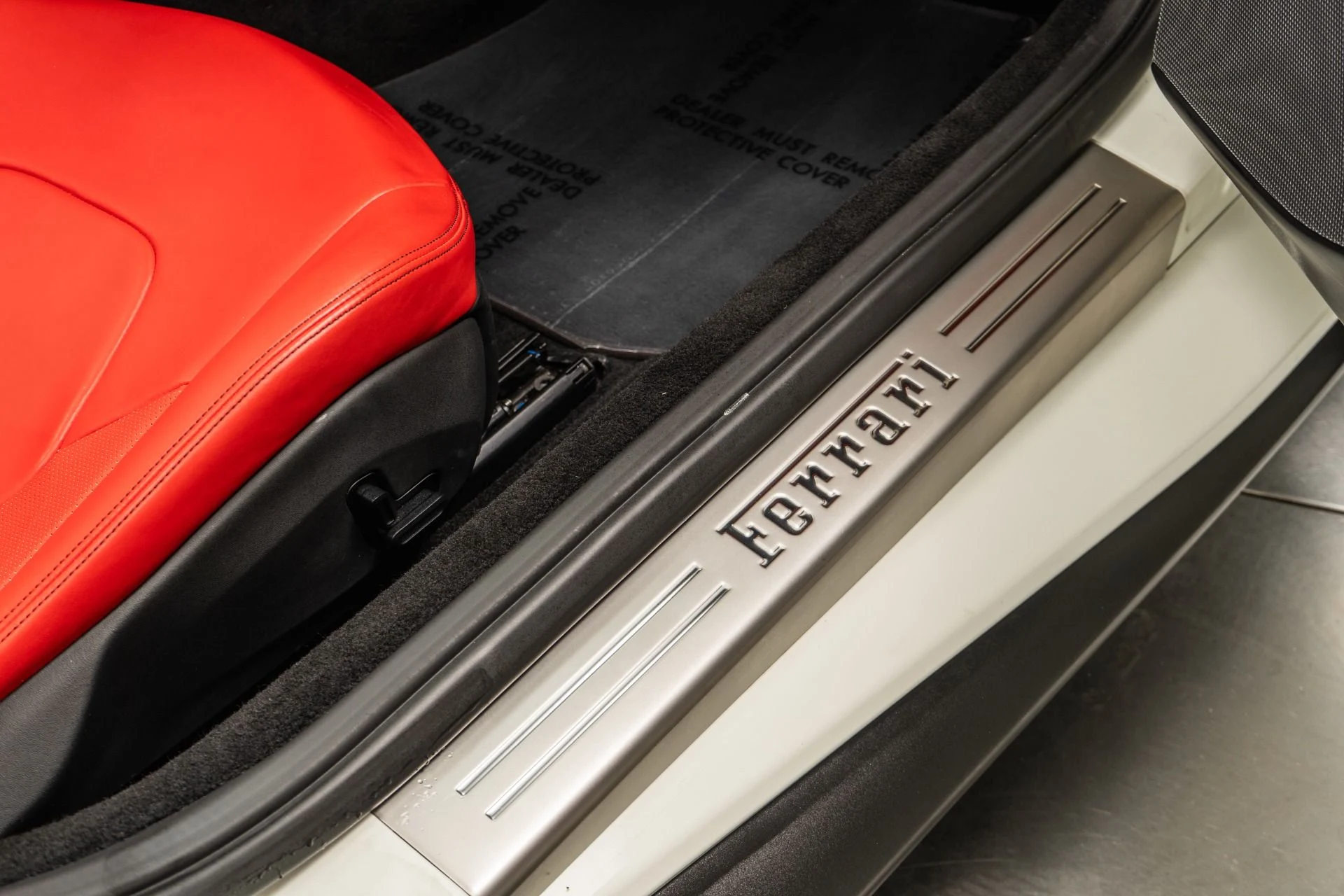 mph029_2327226331_Used_2020_Ferrari_Portofino_1759327354_8f3feedd26