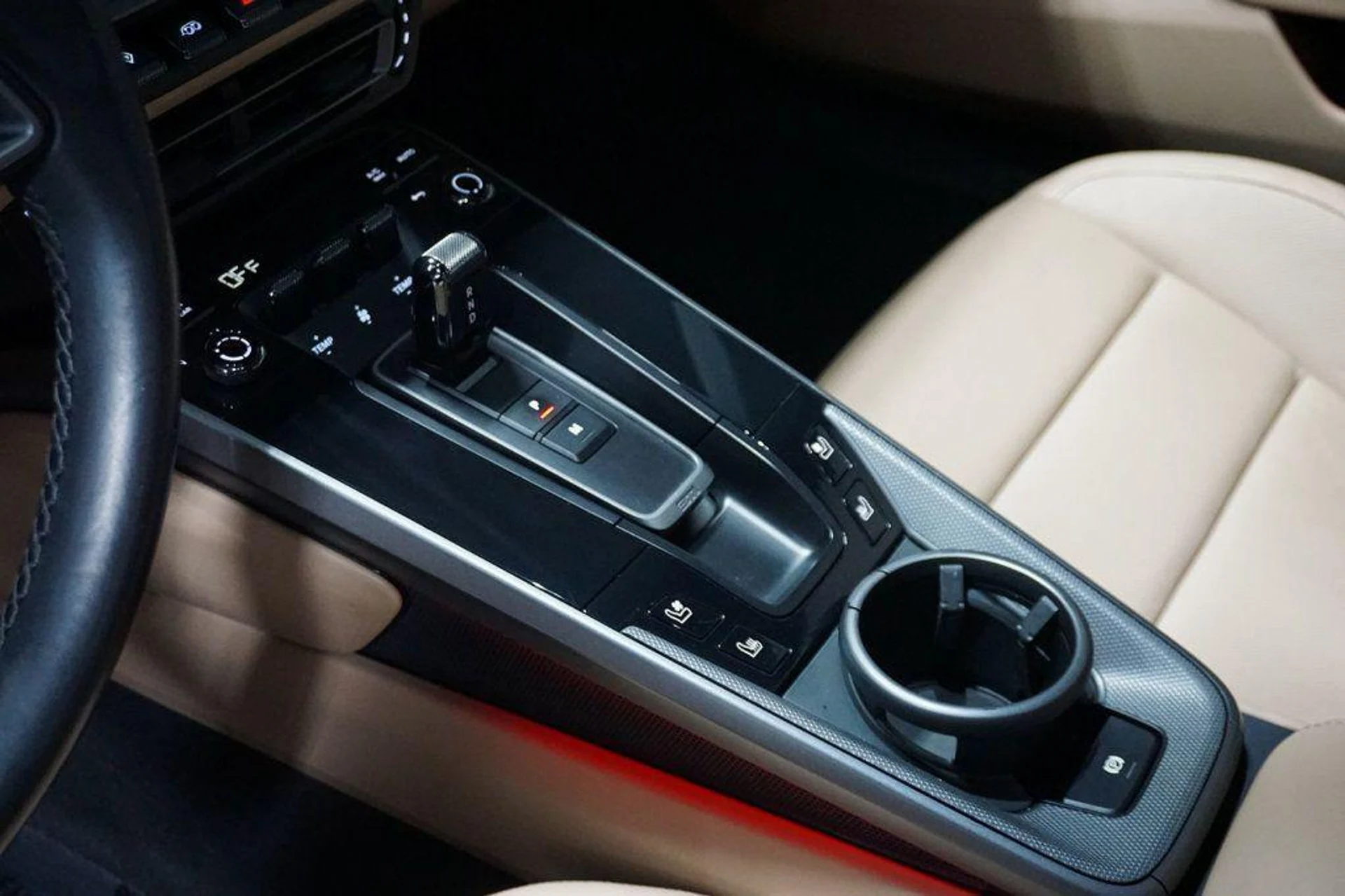 mph029_232854928_h_D_Jby_70r_S2yyq_L1_Zd2740_A1_Dv4_679bc48c24