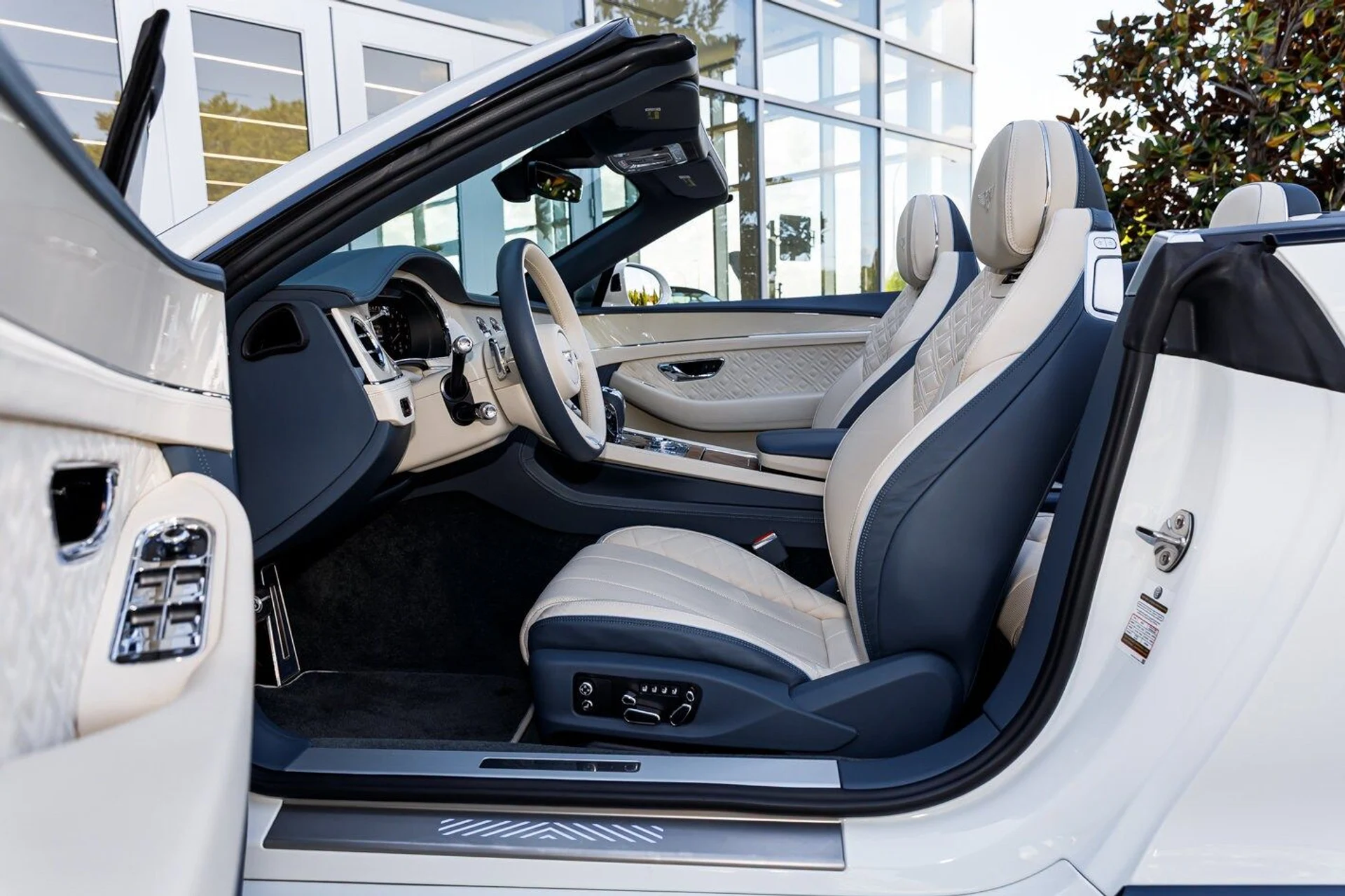 mph029_2331670242_c3765f8d2611c145e4fa4cfb9c8210c8x_0181b88252