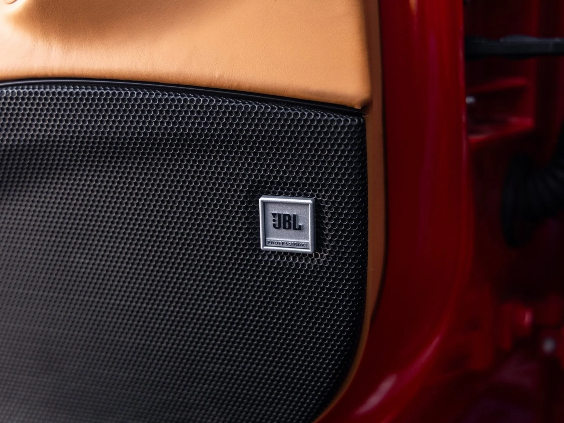 mph029_2331695067_30_fae3de63c5