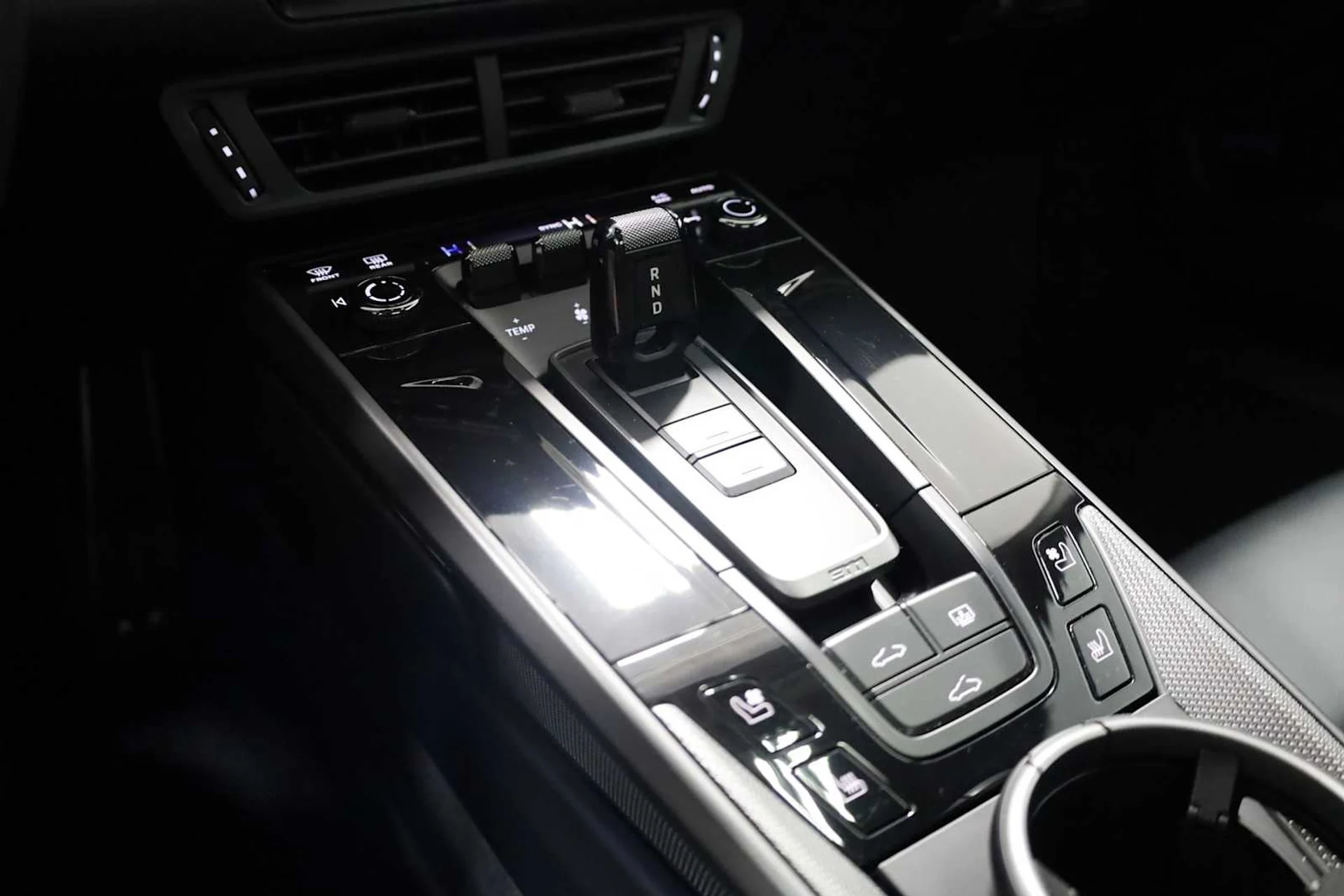 mph029_2338820209_734b33d0374c025e4e39442491f56a8f_f05fc573dd