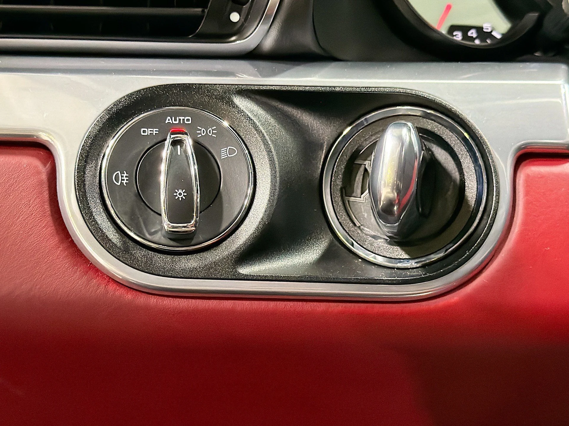 mph029_2341360781_a682f91ef2ffbc04c5f76112a916b443_49a3702154