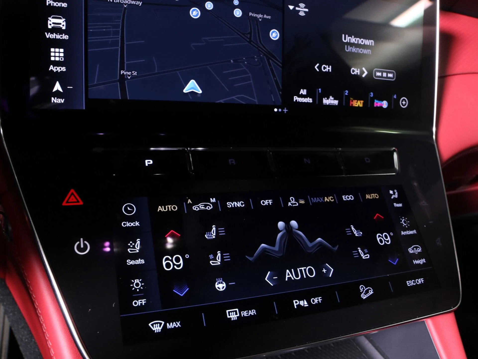 mph029_2346360524_New_2025_Maserati_Grecale_Folgore_1738220103_3980abd357