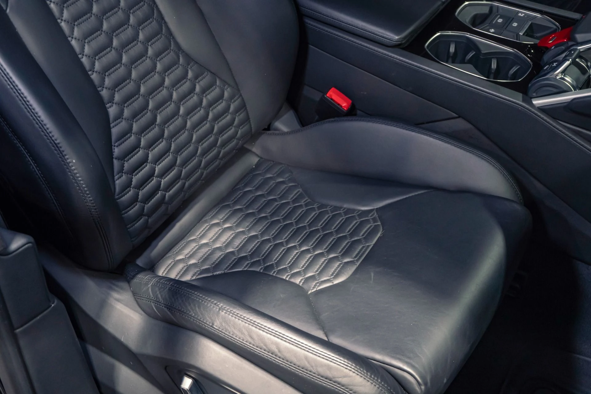 mph029_2352635034_Used_2019_Lamborghini_Urus_Full_Stealth_PPF_w_Bang_Olufsen_Advanced_Sound_1775662656_067def1f19