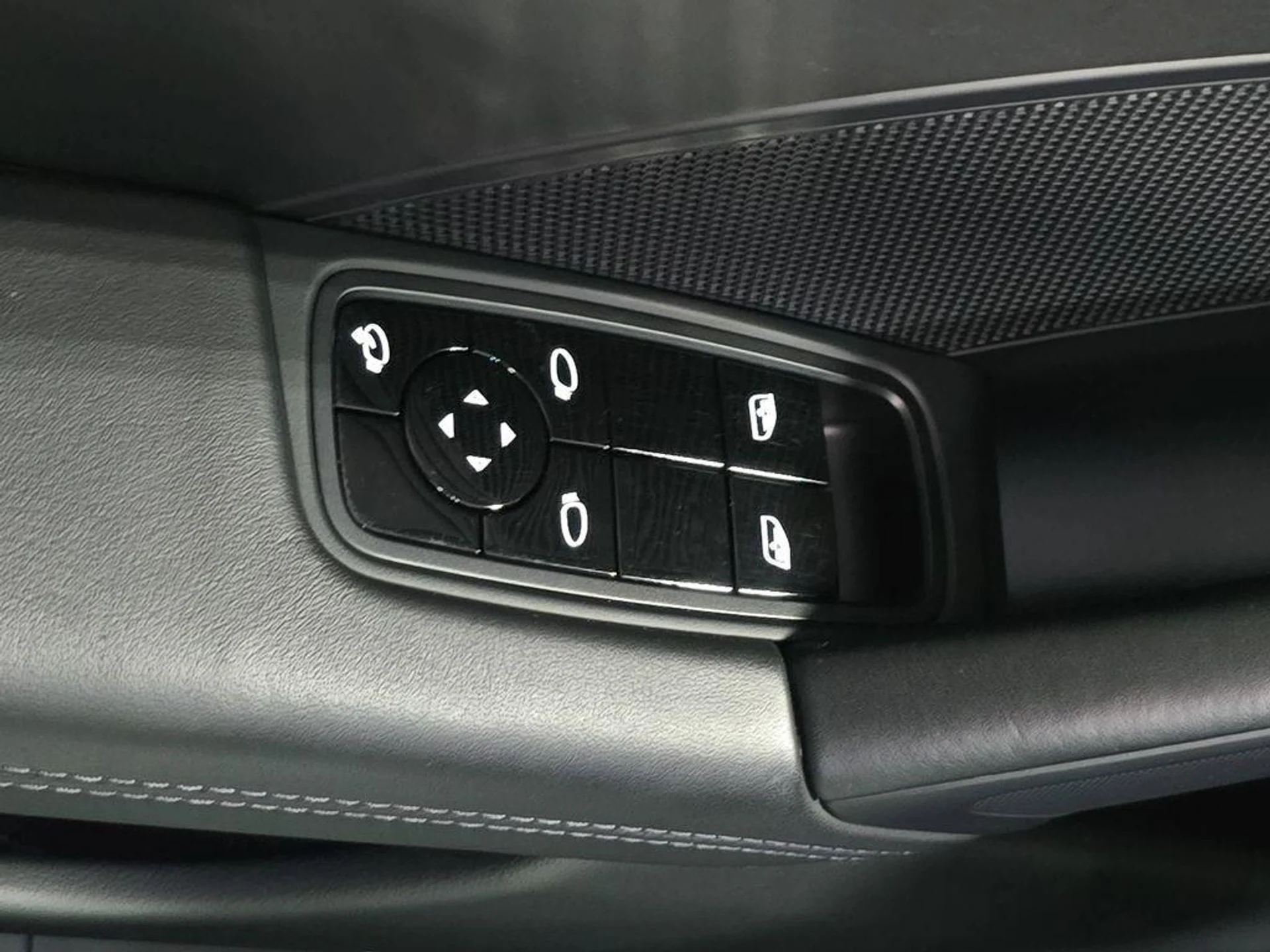 mph029_2358610606_S7z_Ev2_Gee2o_YRP_Lbdq3_Z_Owv1_Xp_M_7dce44e02c