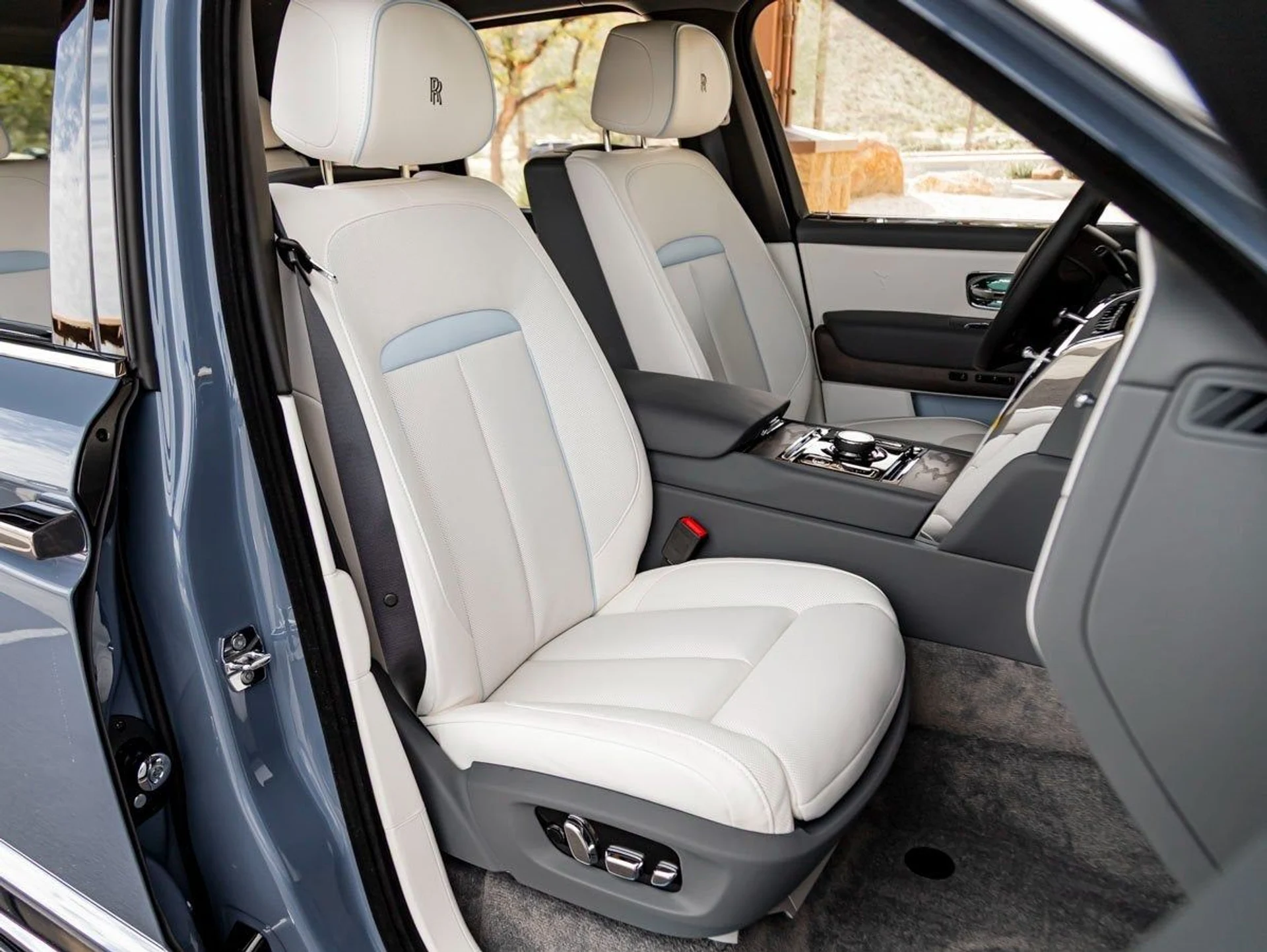 mph029_2360754833_30_f651588a38