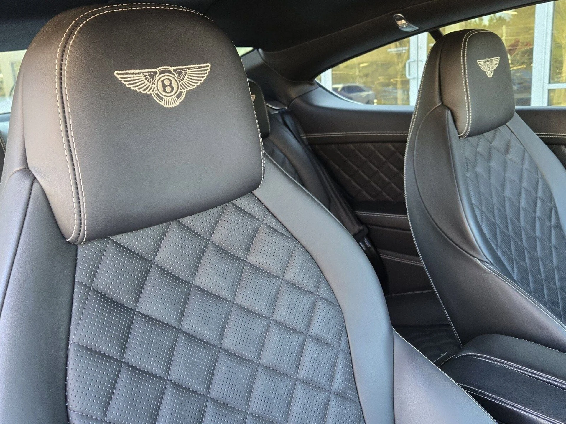 mph029_2363015803_c9af0d1f54005d79a2fac50462a868f3x_d27586088e