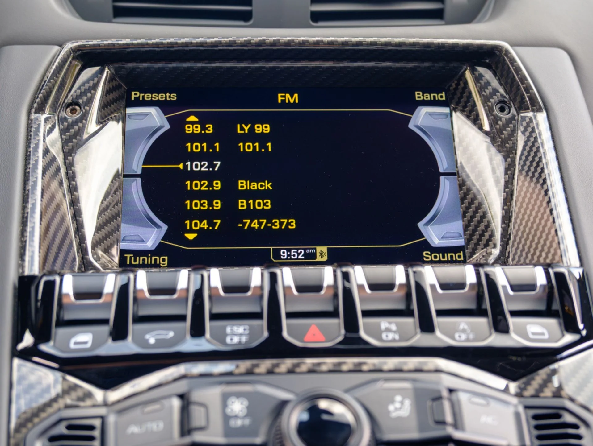 mph029_2363453308_Used_2018_Lamborghini_Aventador_S_1778520653_e73ec64c8a