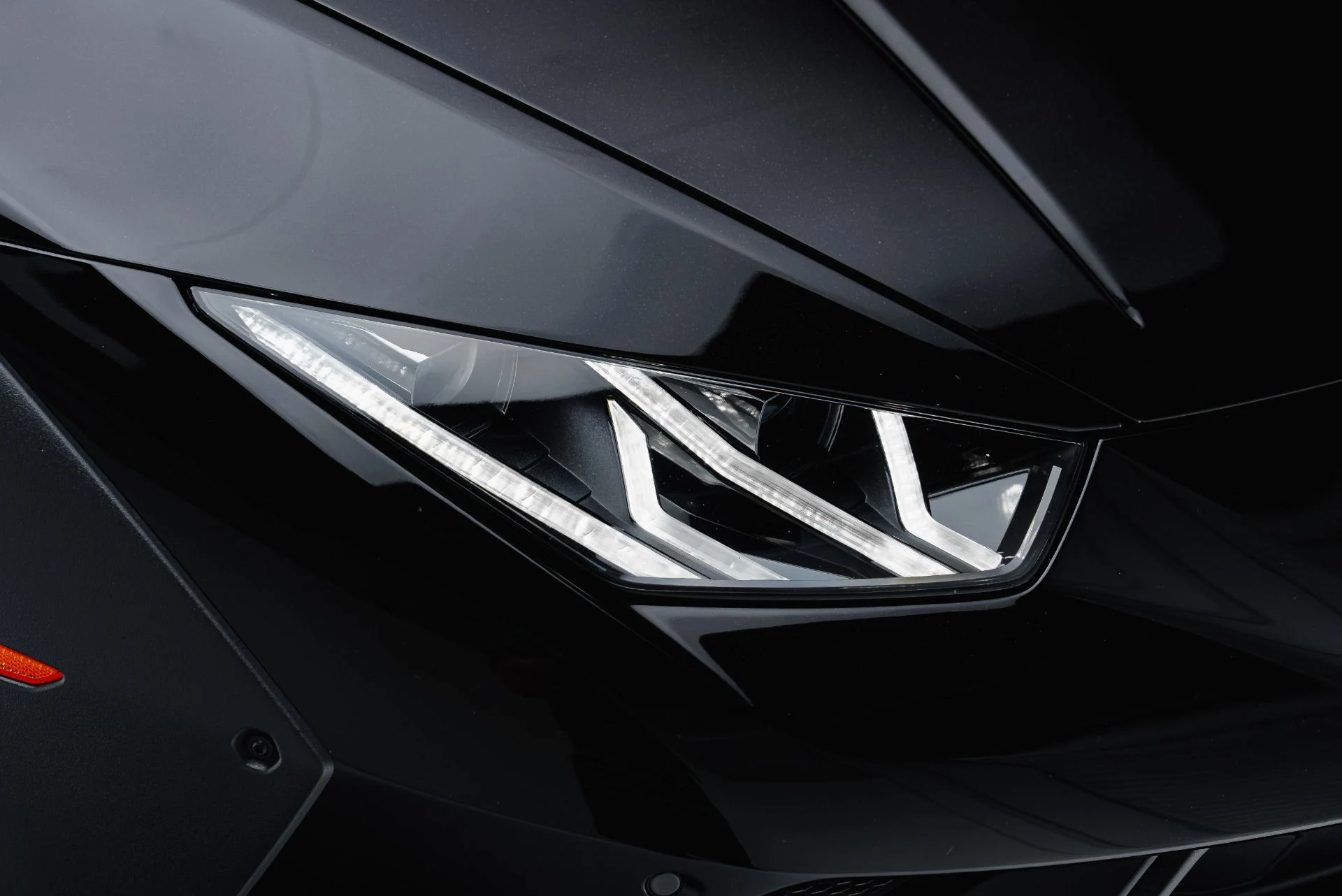 mph029_2366988650_Used_2024_Lamborghini_Huracan_Sterrato_1792020991_39473b23df