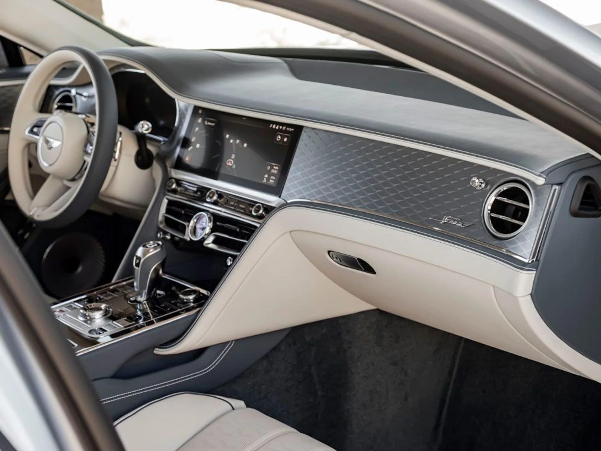 mph029_2367675104_30_2cdb2bf583