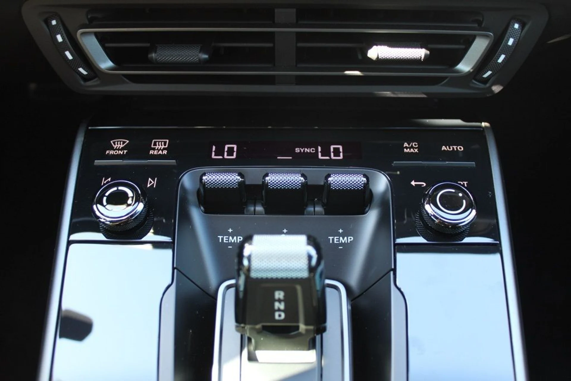 mph029_2368024262_3da5e6a3043eec3e86d4f8c20e805dc9_187af30f9b