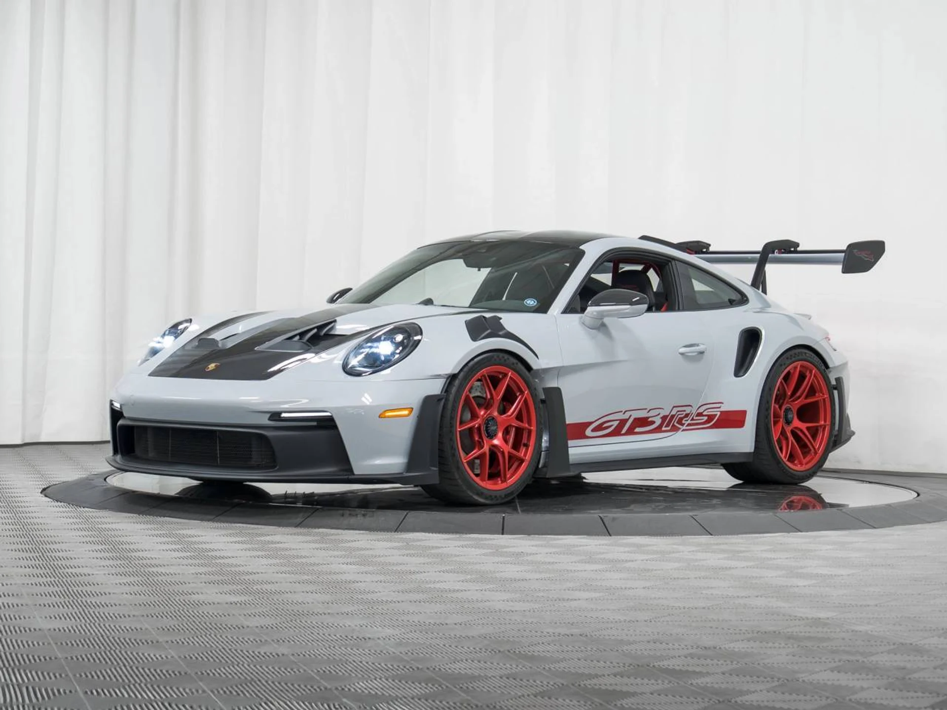 mph029_2373610506_1280_f17935a6ab