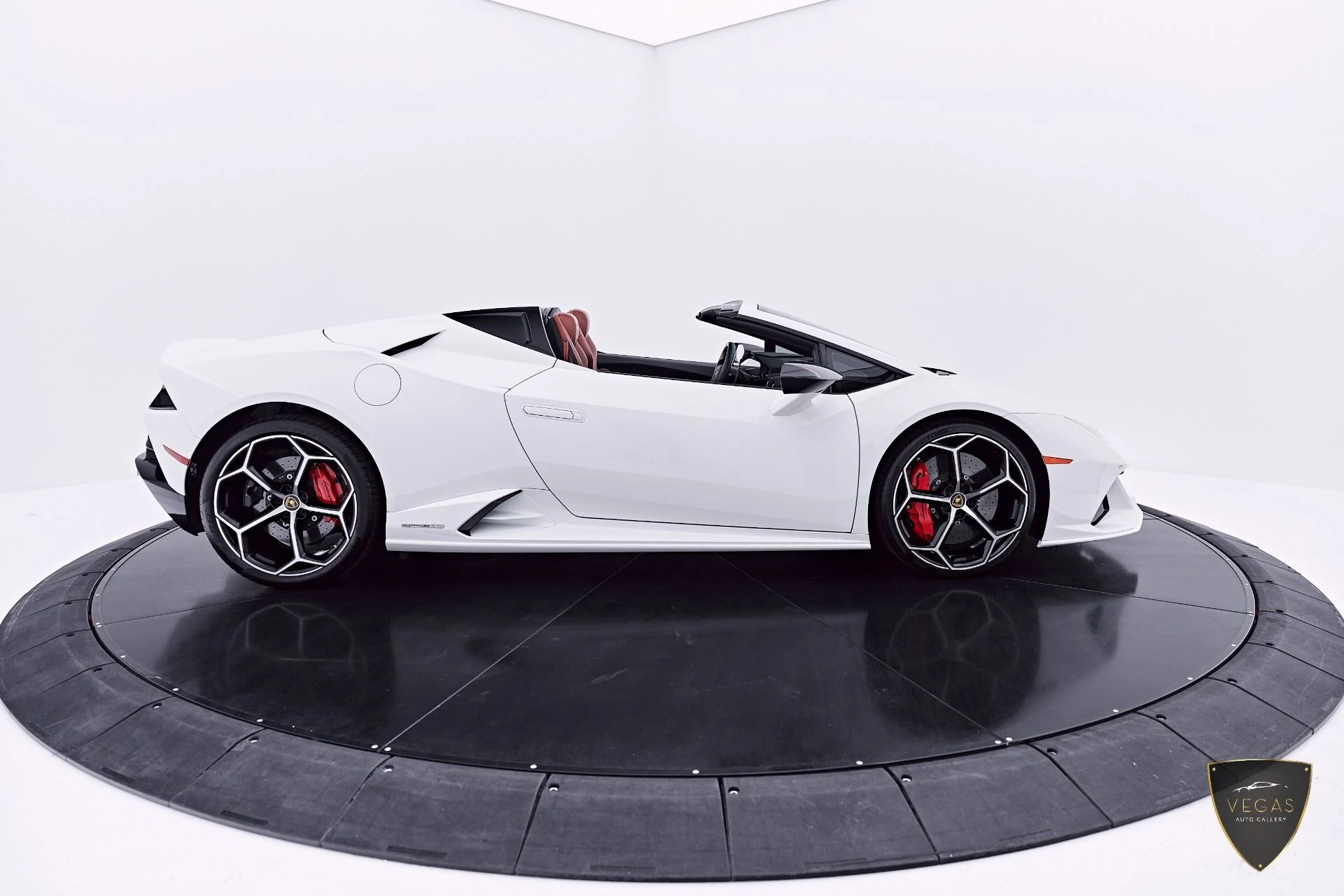 mph029_2374156832_Used_2020_Lamborghini_Huracan_EVO_Base_1782523467_422c6b685d