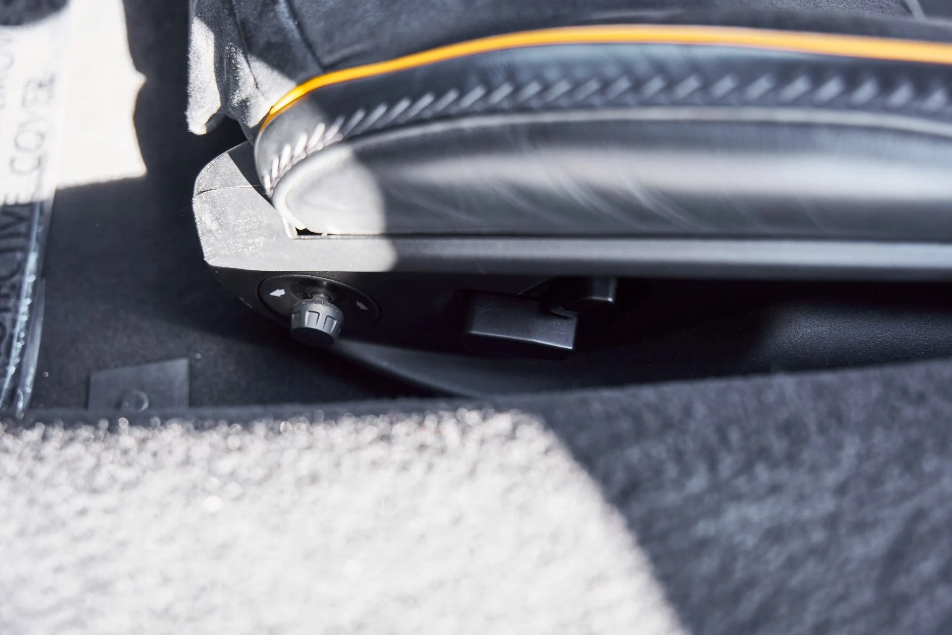 mph029_237456542_Used_2023_Mc_Laren_Artura_1770256453_1cdb52793c