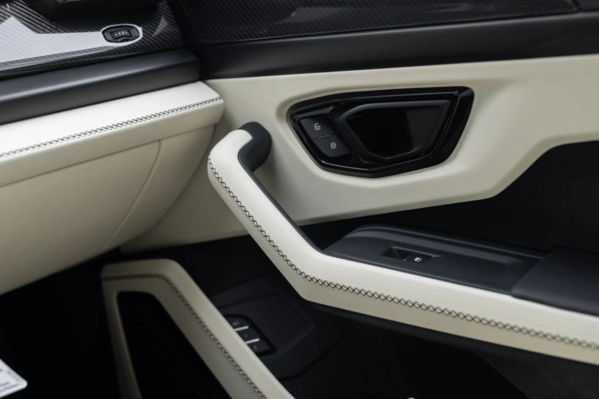 mph029_2391250017_c67860b9d1ef934e131899f33bd7c4acx_7de72e74c5