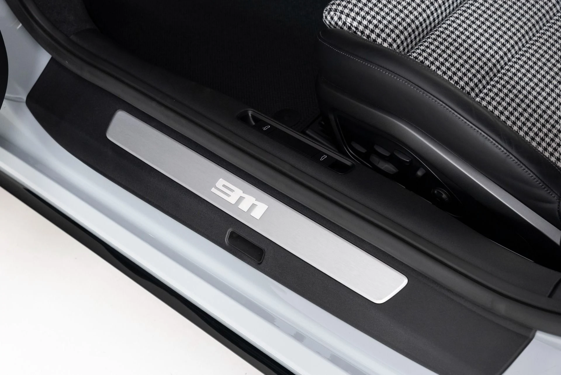 mph029_2393748962_Used_2024_Porsche_911_Turbo_S_1754514787_7da30a66f1