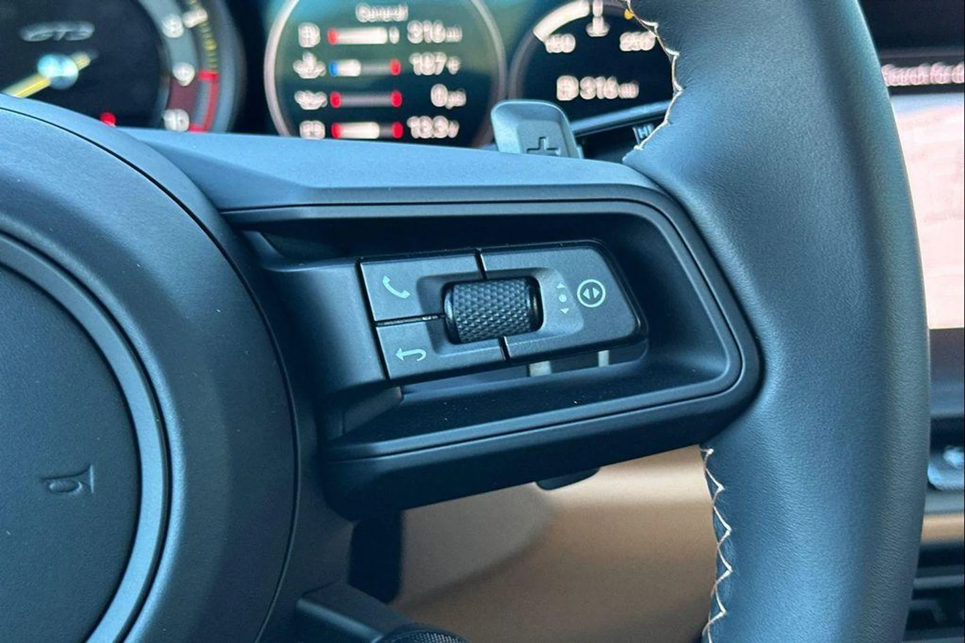 mph029_2401268695_ed_E2_I5y_D_Qs7_IHH_Li_Sh_I_WY_Ewxm8_da1a66721c