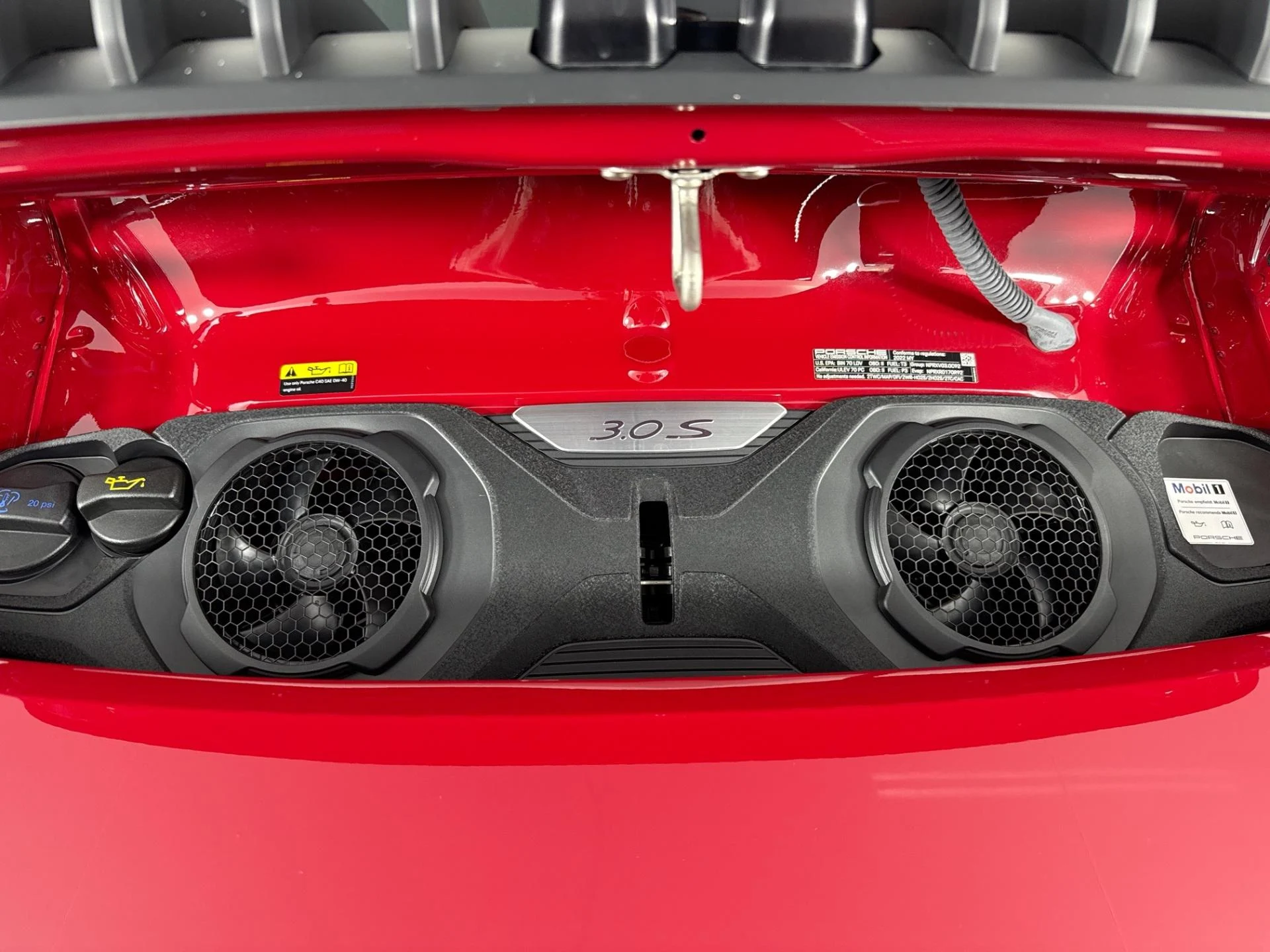 mph029_2401313966_Used_2022_Porsche_911_Carrera_S_1783967230_8851fb3fce