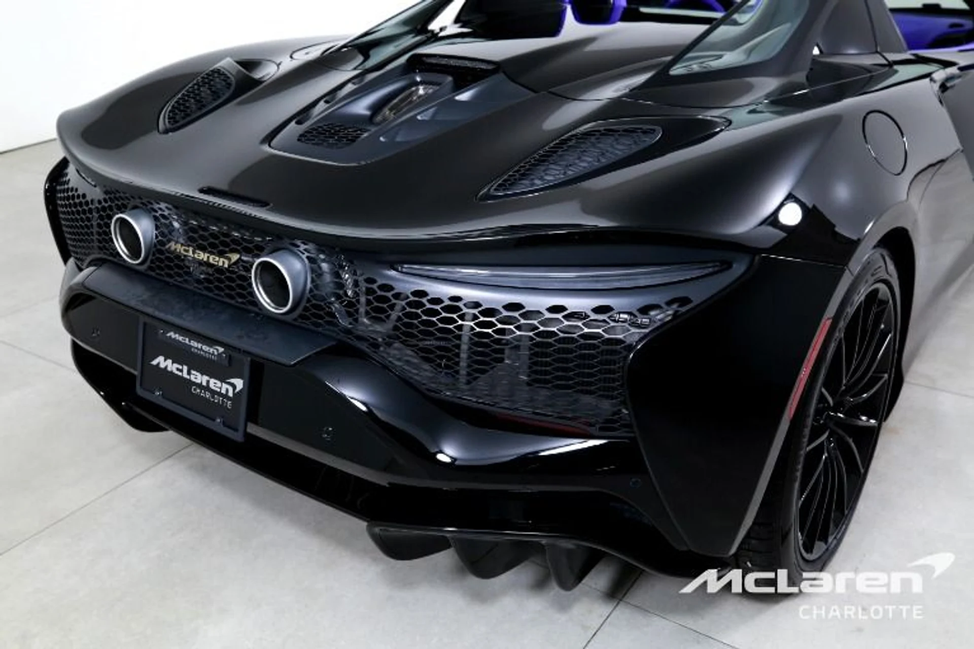 mph029_2402214457_Used_2025_Mc_Laren_Artura_Spider_Tech_Lux_3cfce497fb