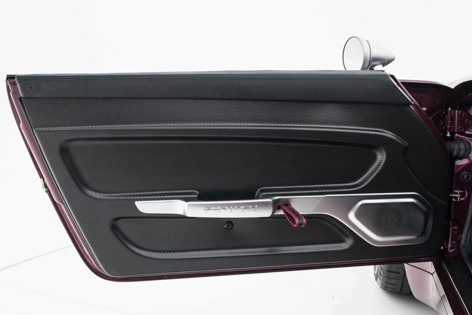 mph029_2402851629_Used_1997_Porsche_911_Speedster_By_Gunther_Werks_1779136911_40641f61f8
