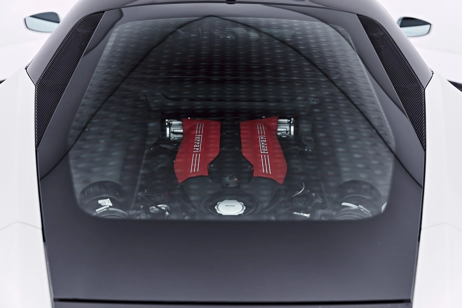 mph029_240766502_Used_2018_Ferrari_488_GTB_Base_1782869706_e147ed46d2