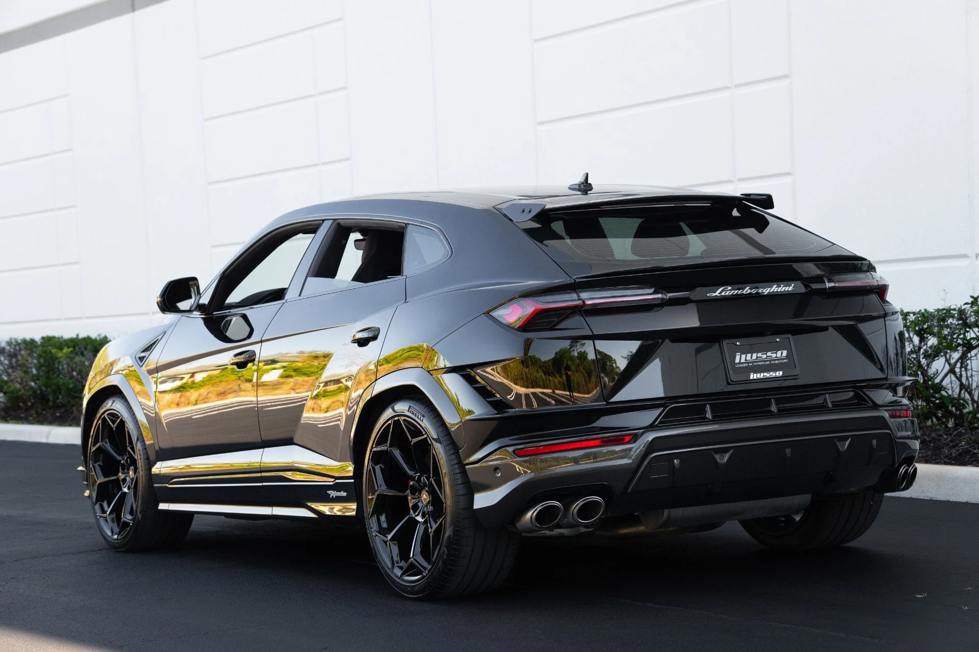 mph029_2409634741_Used_2024_Lamborghini_Urus_Performante_1770940170_a4e8b7cec7