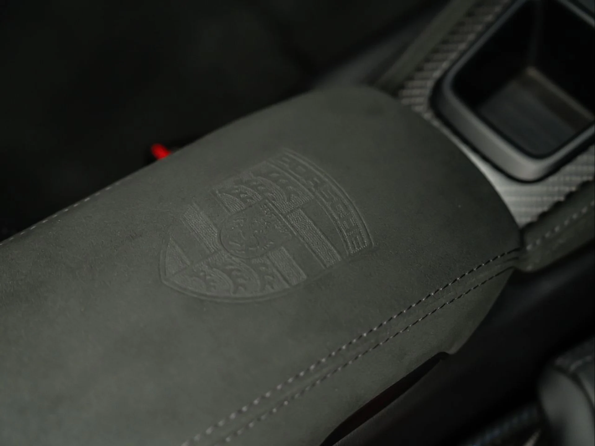 mph029_2416994986_88dfc4e0bb9fca357a40694dd04eff48_9efe582500