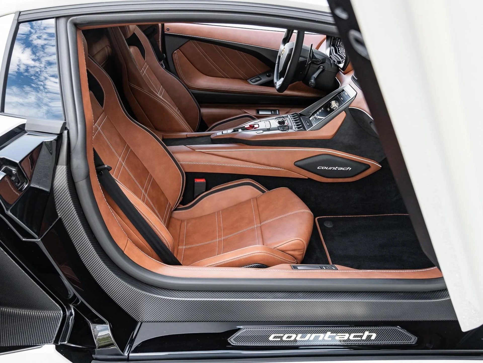 mph029_2419154536_Used_2022_Lamborghini_Countach_1764619741_c611f487ec