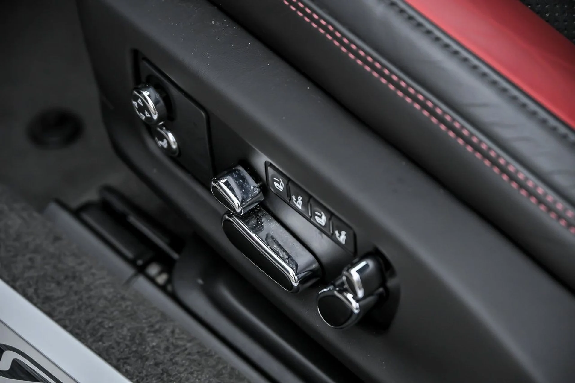 mph029_2432971180_5c5fa523437ccdfb55551d8a2807b216x_ca15d173d9