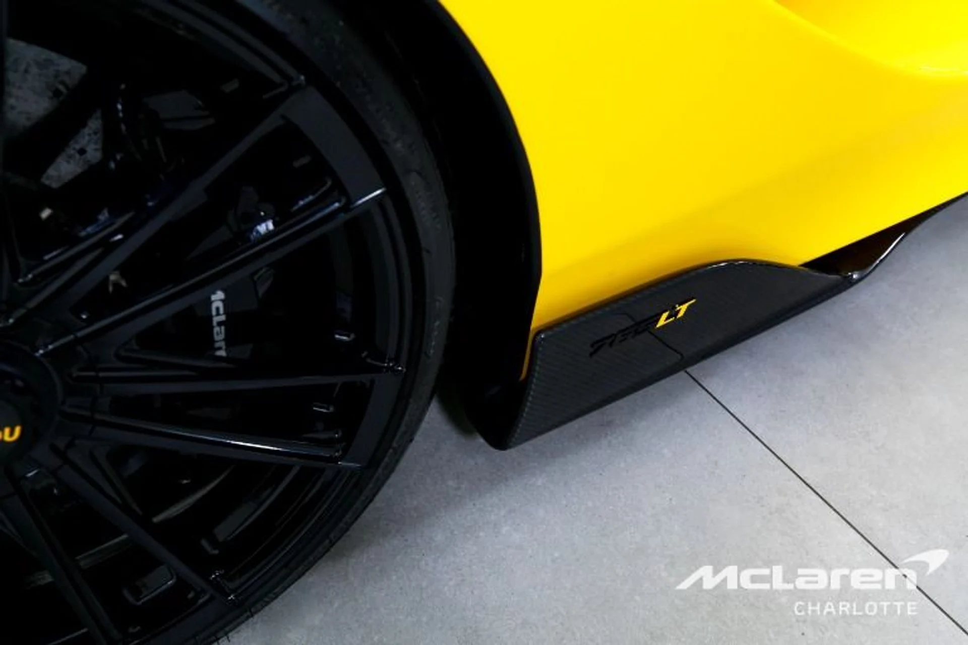 mph029_2434226541_Used_2022_Mc_Laren_765_LT_Spider_9a5af2161d