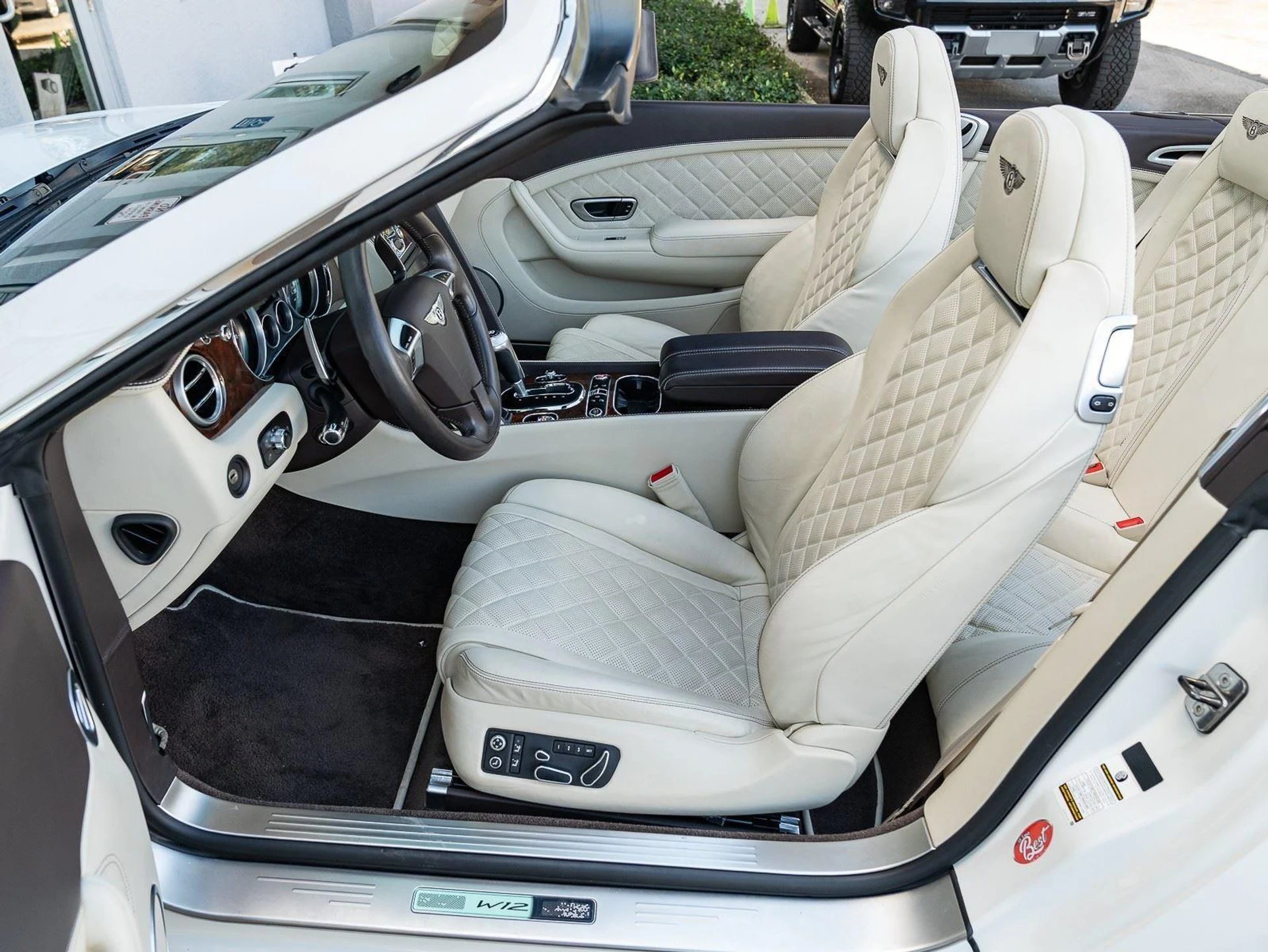 mph029_243970845_Used_2018_Bentley_Continental_GT_1767952846_68f2eca0f0