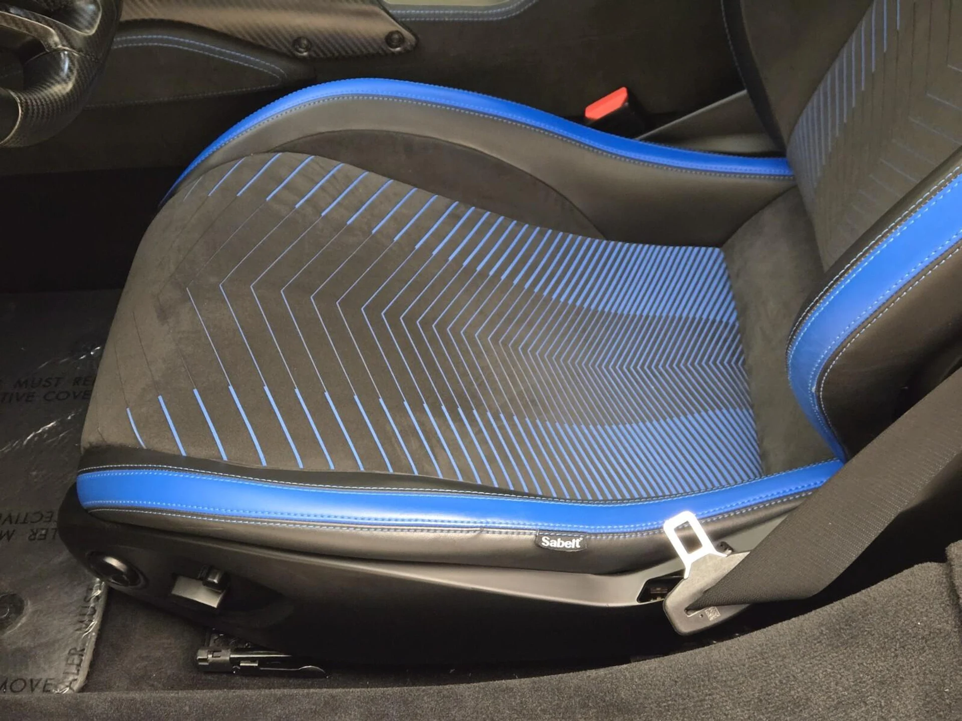 mph029_2440157349_Used_2022_Maserati_MC_20_1777527740_f0bf77dd73