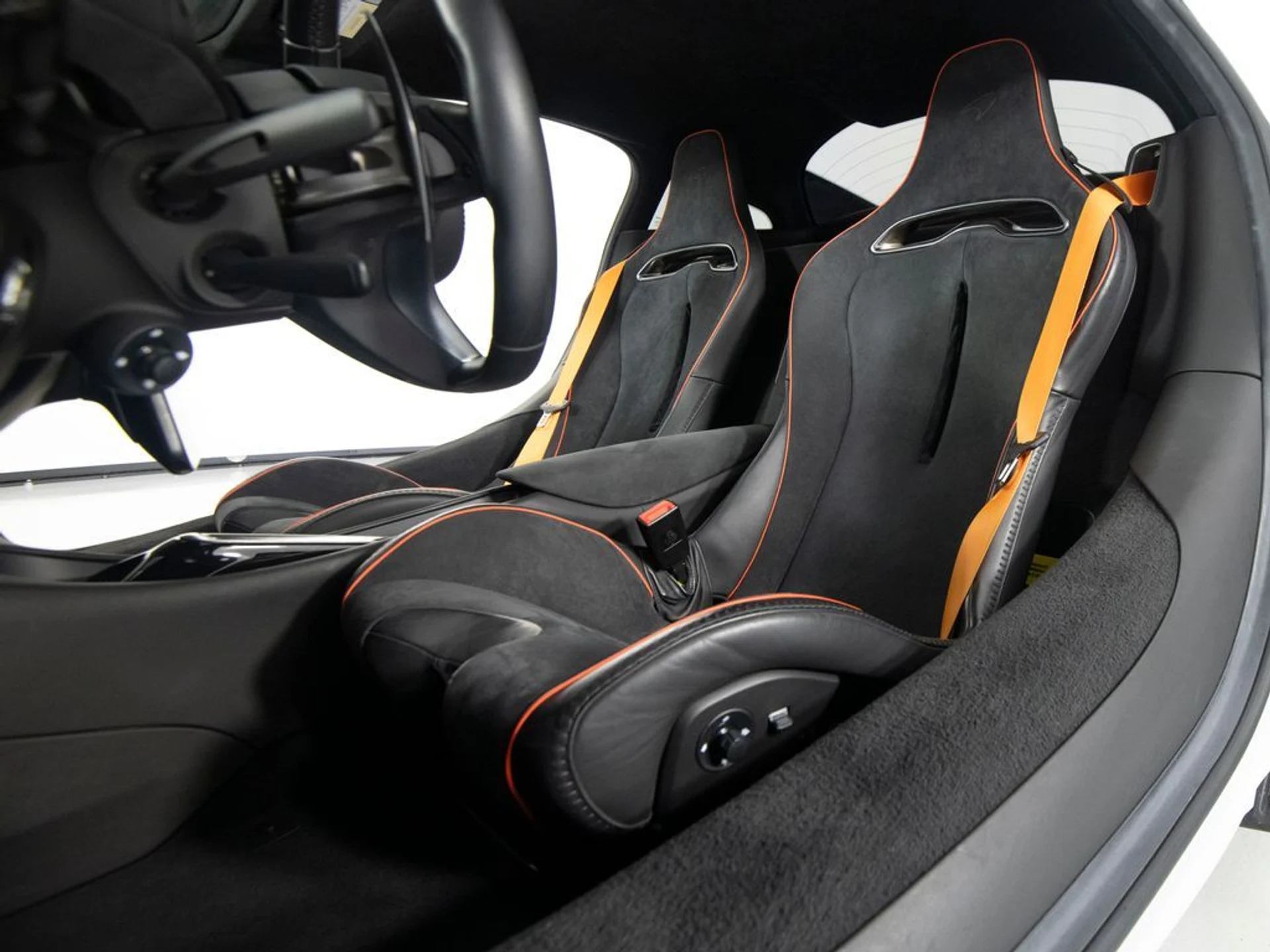 mph029_2448767307_b41f8ac6ae7c574505a2f147b84ea73ax_2635afd29e