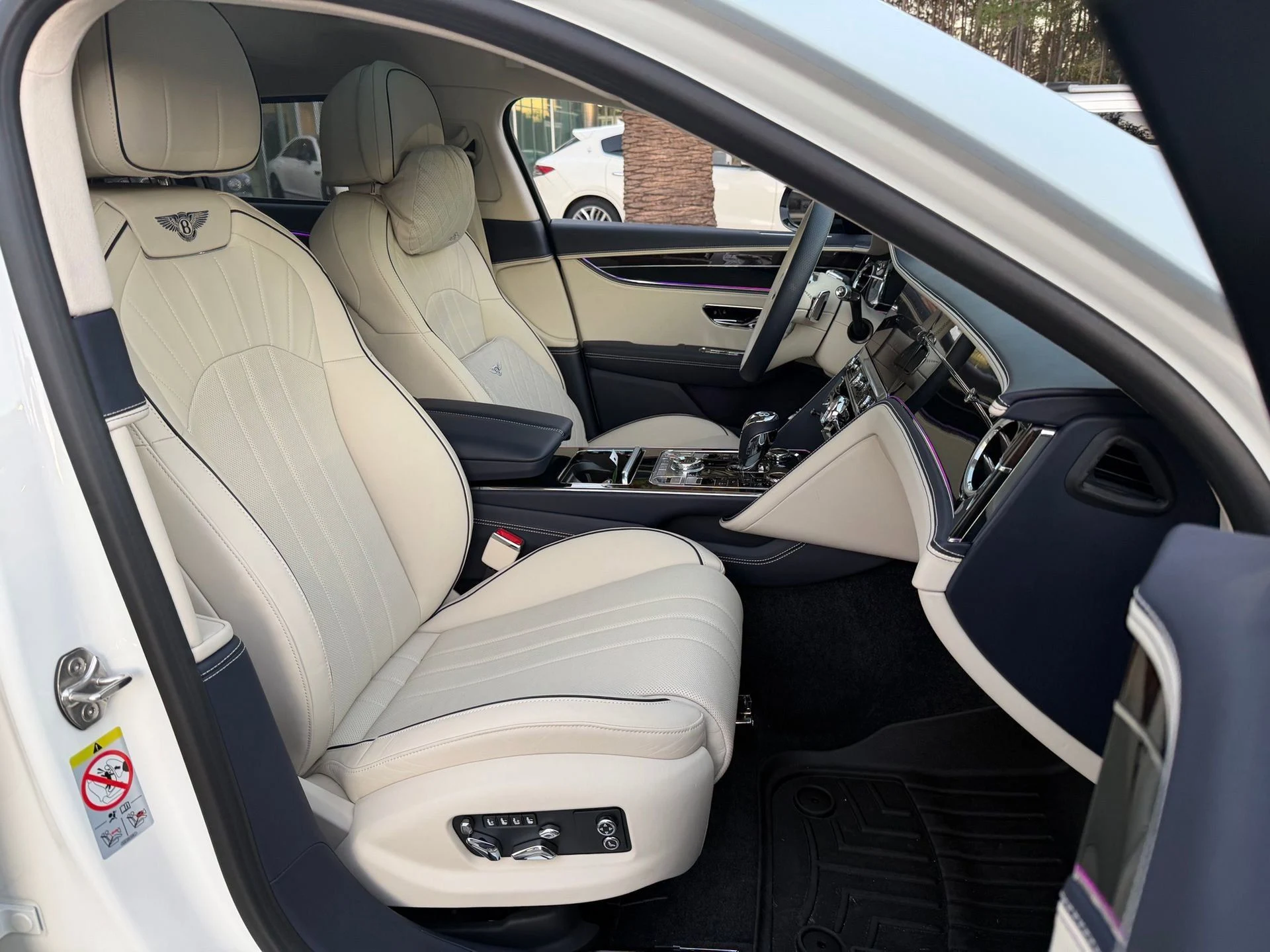 mph029_2455199148_54ee911a1aca4686826017ee3f9fab23_b1193c104e