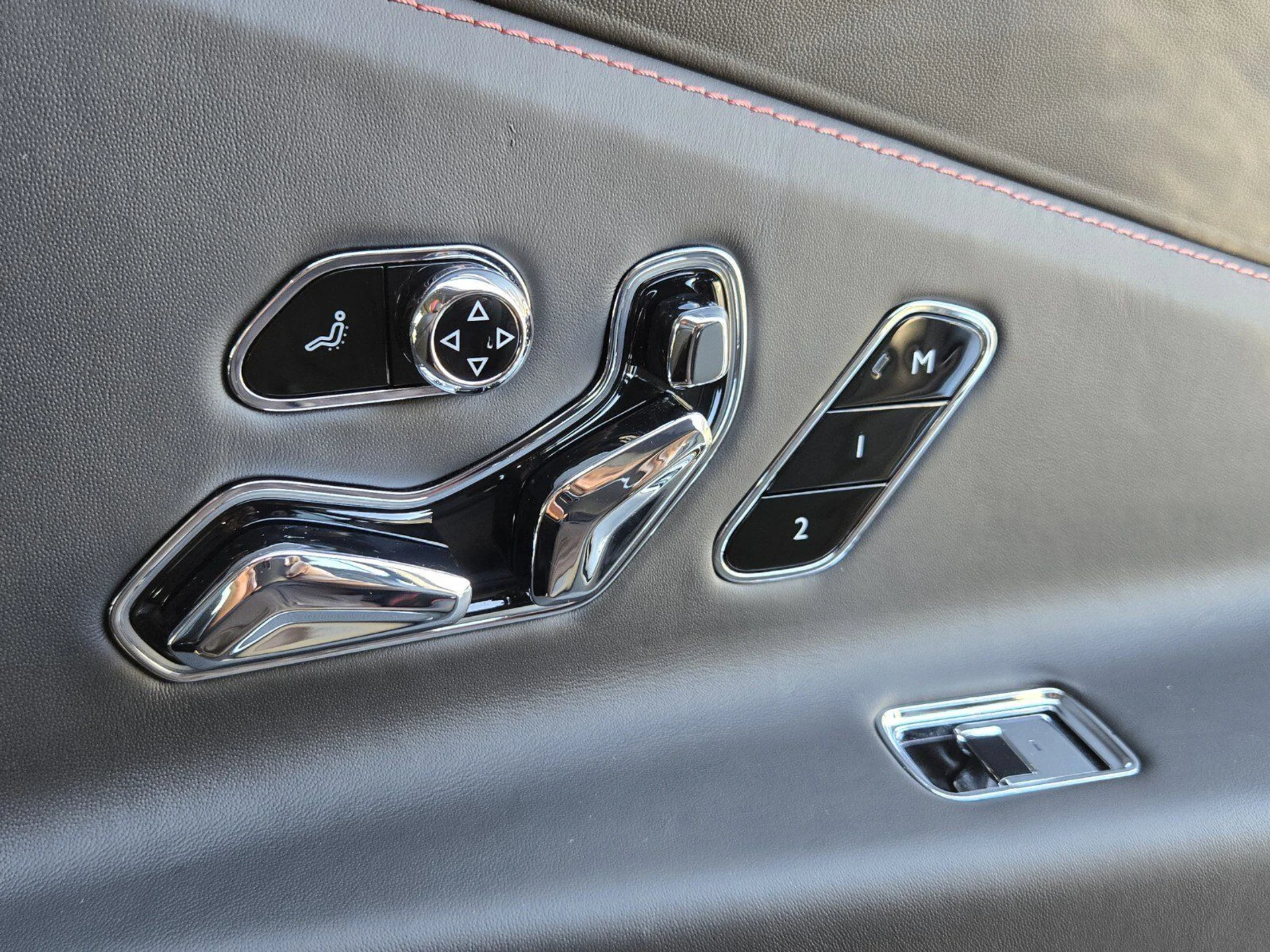 mph029_2459561157_7d42884135331f26c8862ce1bd35f3dcx_52b5f1e8b0