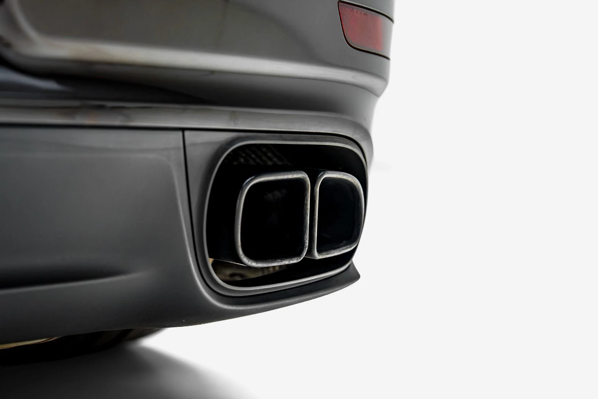 mph029_2469286545_Used_2015_Porsche_911_Turbo_S_1783626505_0f8dfcc18f