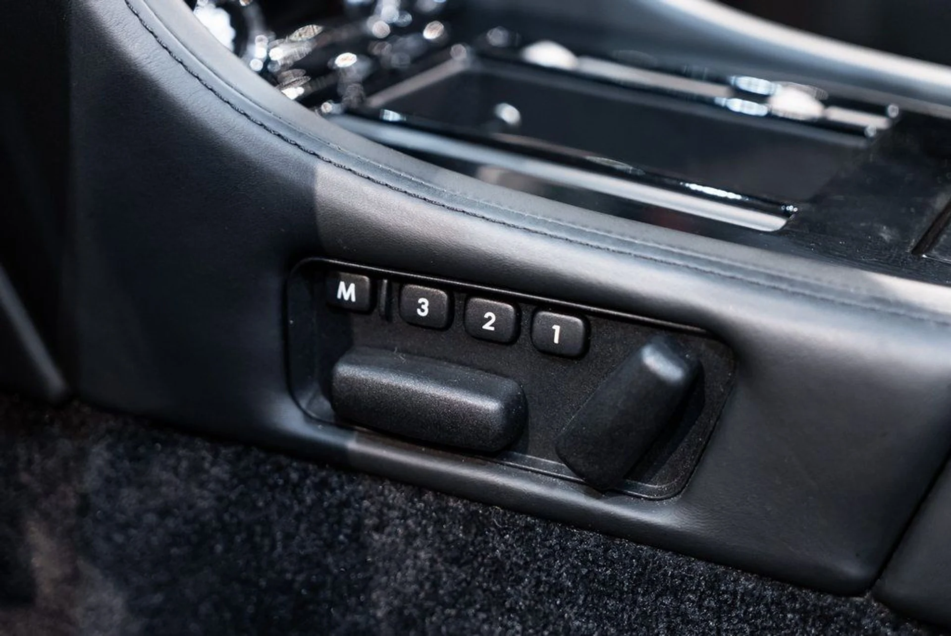 mph029_2469721619_d0e6ab7f9414600ede5c37e11c73125e_b2017df020