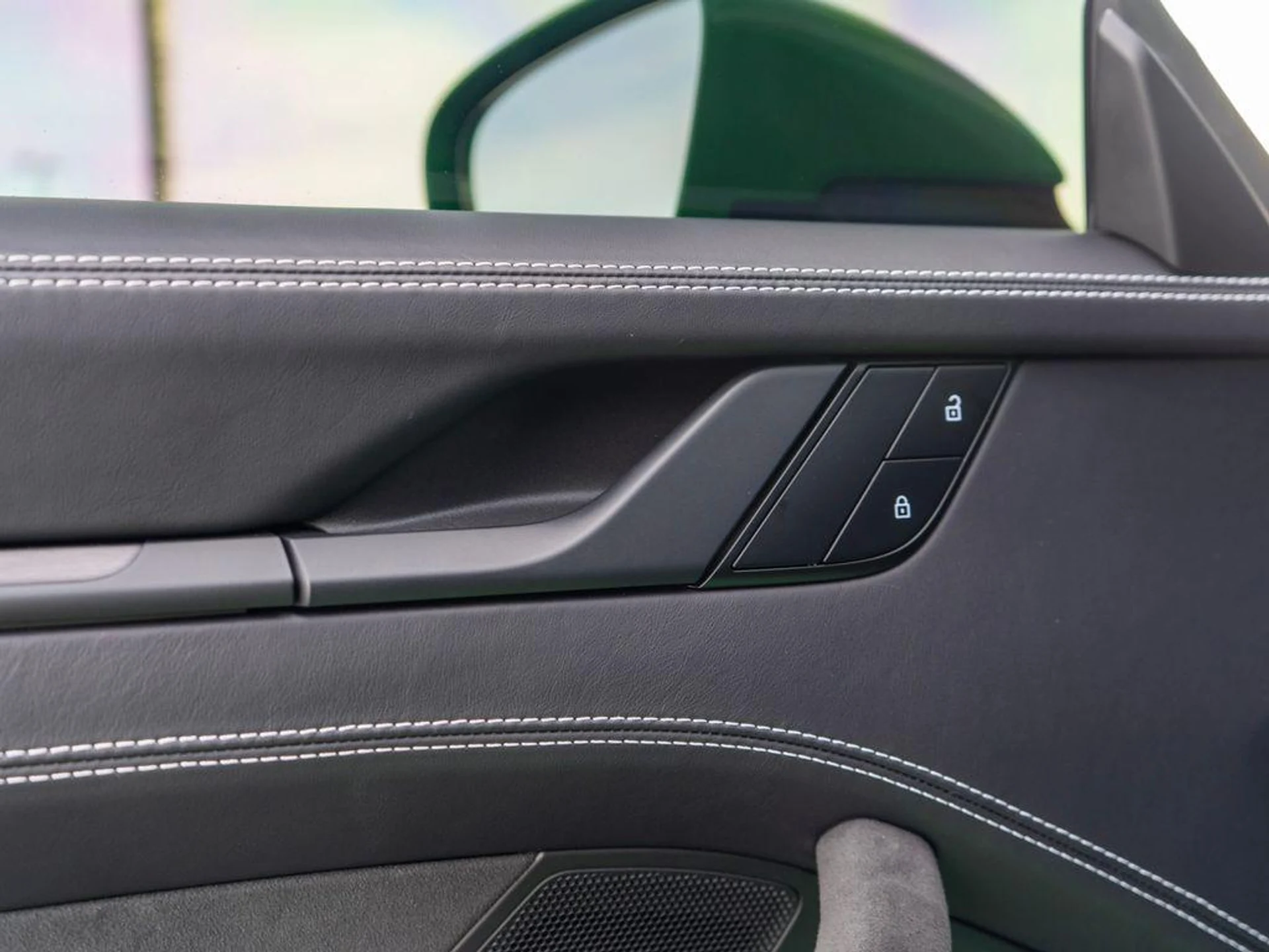 mph029_2470441318_1m9_Jnwk0mo_S7lu43h_VW_Cv_Zv_NH_Js_7856d527ef