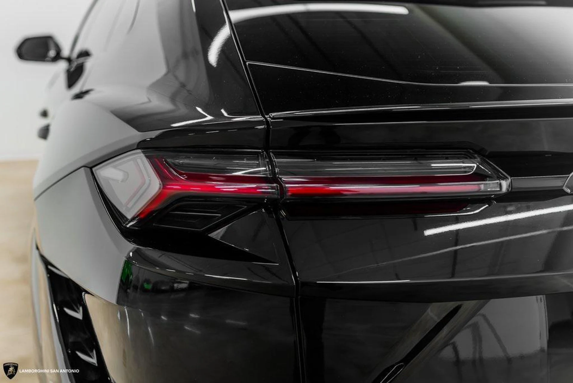 mph029_2472616569_Ho_Jn3p0_Nm_A_Pt_EC_Gb9q4_C_Sm7tpo_U_a7793db2fd