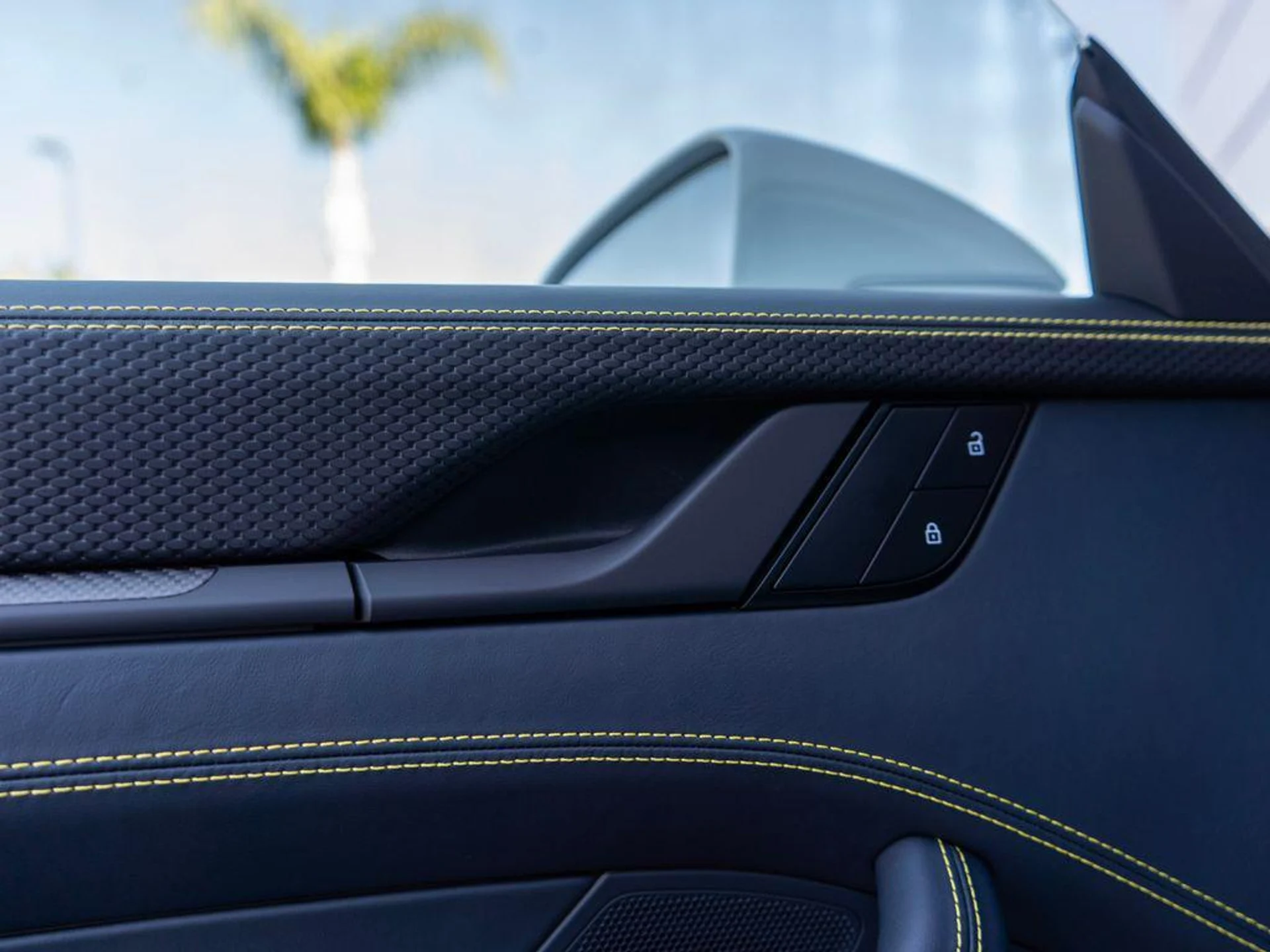 mph029_2472672854_lkj_Hh27_Qo0q_BMZM_Ko_B61_Cl_MYG_Hg_eccb4cb247