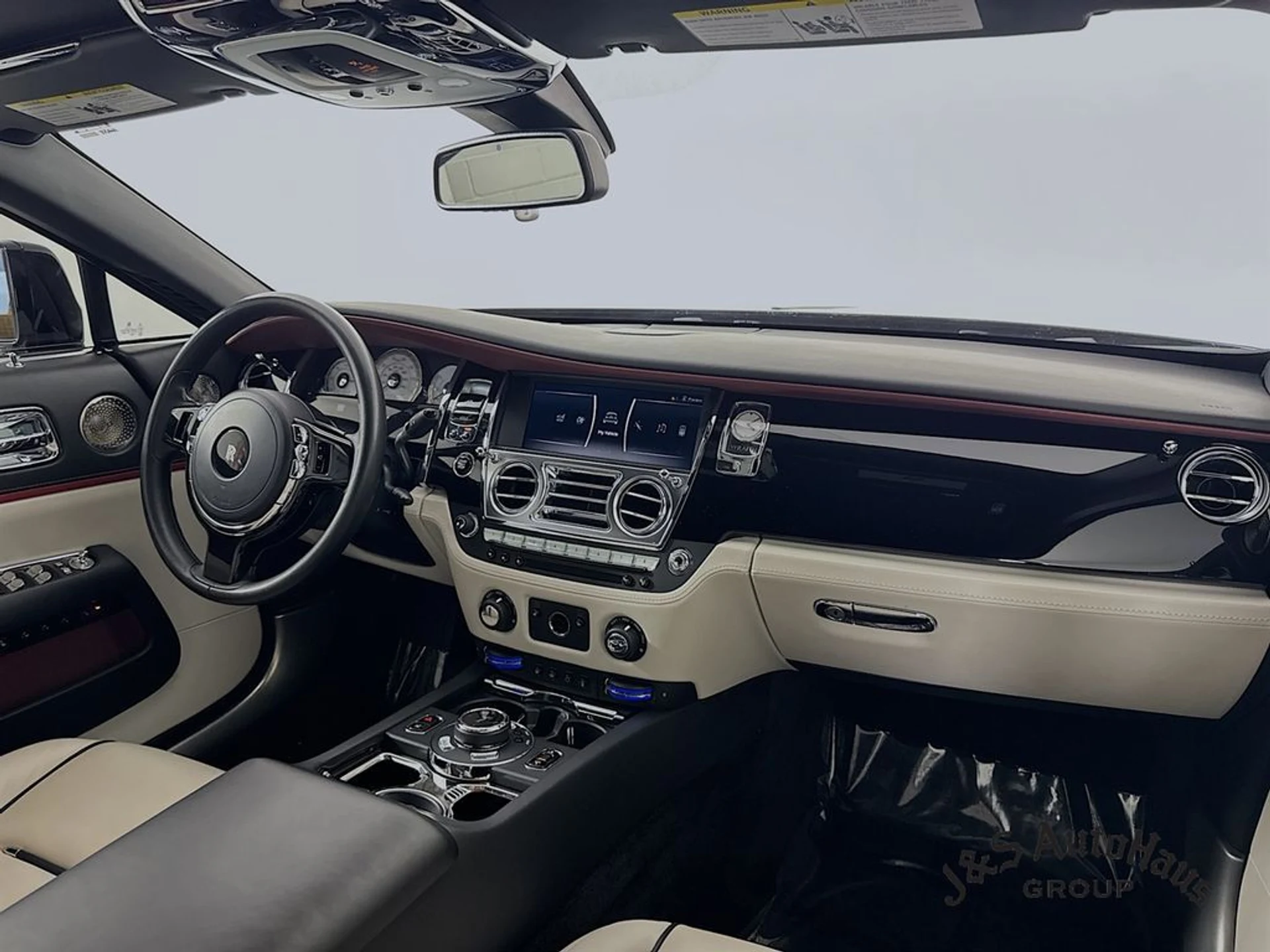 mph029_248395759_1dgxey4l2rr7aei1yg8l4ylfp975_f684f6b875