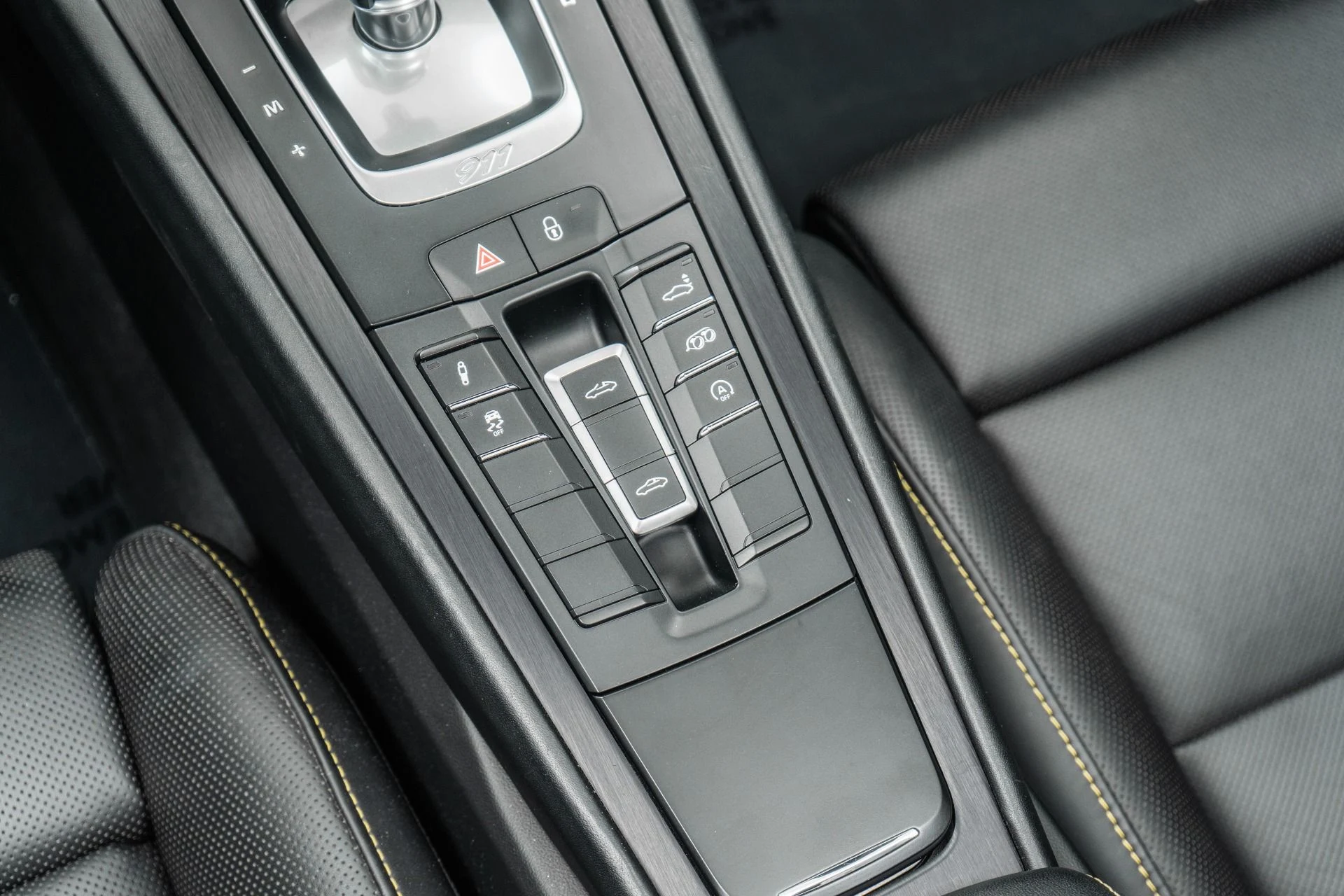 mph029_2493509246_Used_2018_Porsche_911_Targa_4_GTS_1781794965_1d835f24e6