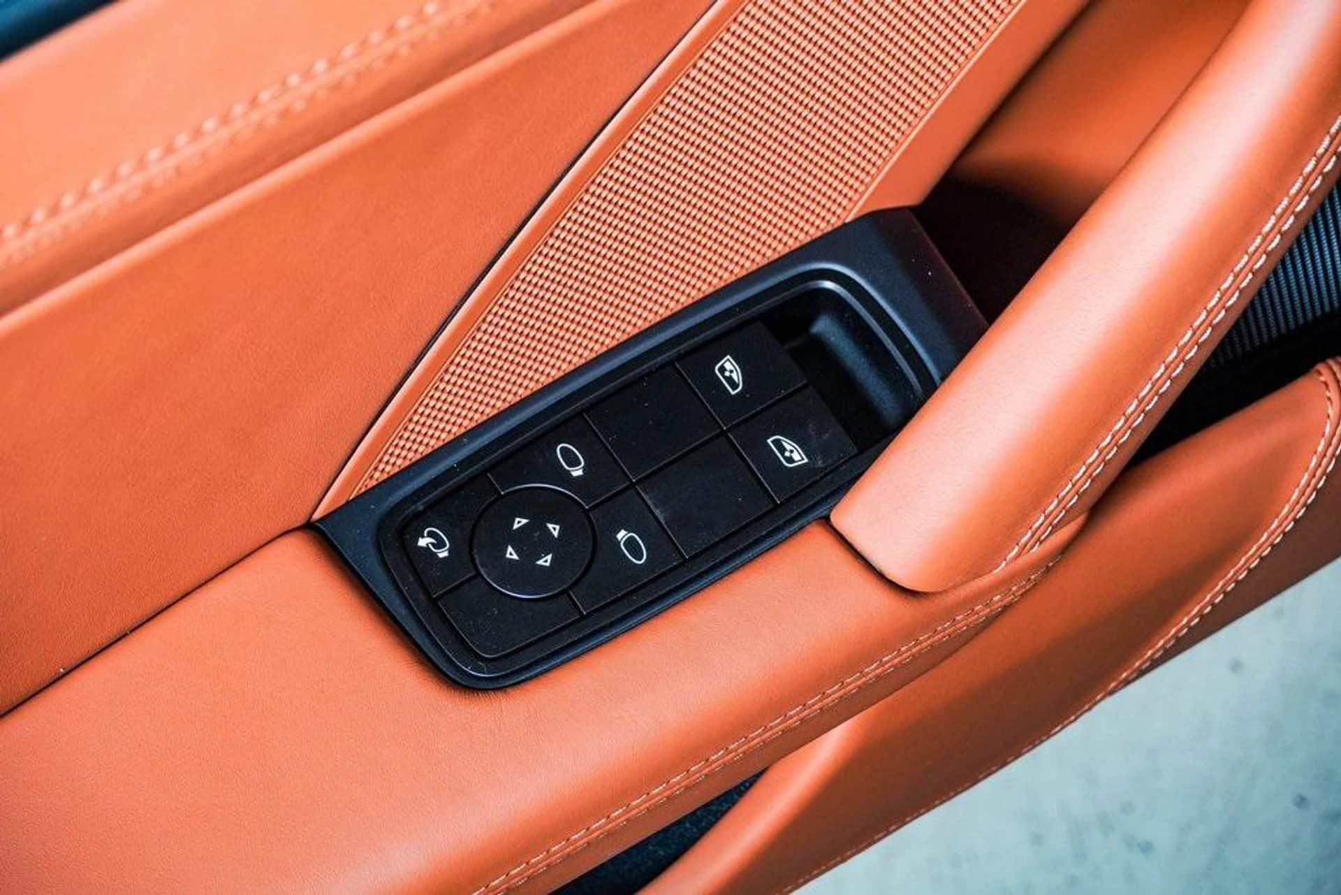 mph029_2505210185_0u0ur_PE_Fe6_Gce_Oo_Rl_EL_h_Lzde_Qw_8629042eaa