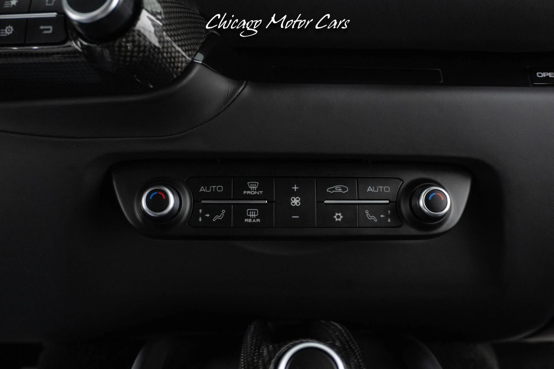 mph029_2517399608_13327_p30_l_e98f12ec5f