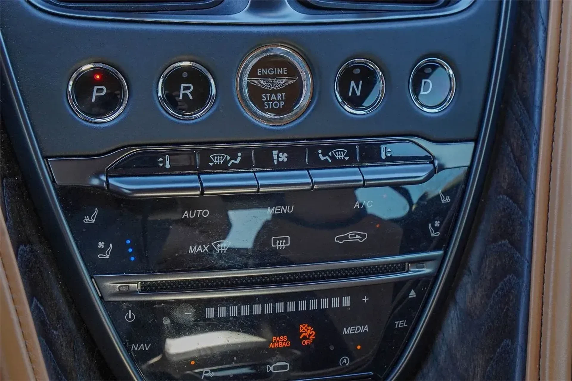 mph029_2523366406_0dd0c10e9e2e408bb8f411dc4467c6db_b8b046de5b